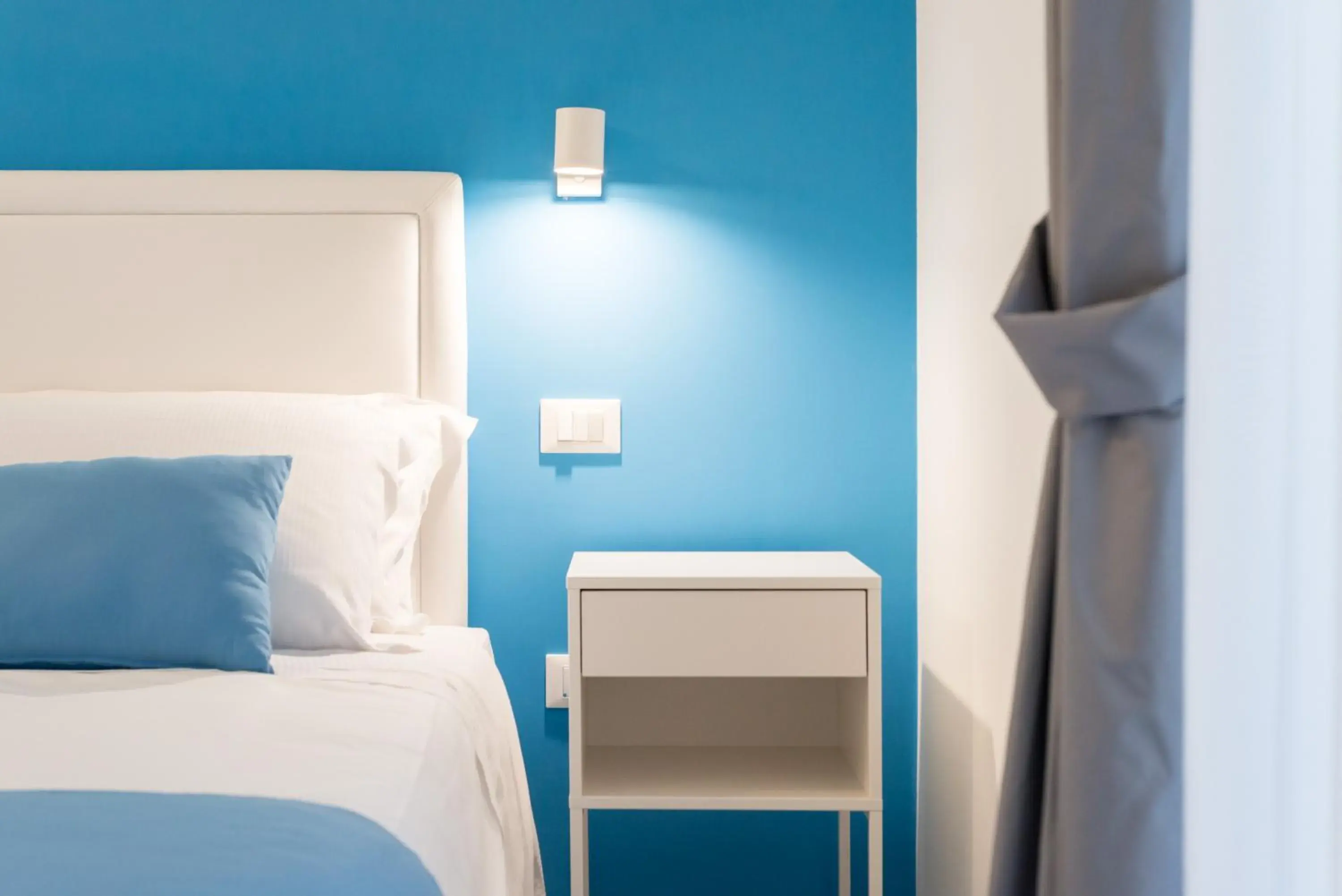 Superior Double or Twin Room in Napoliving Superior Double or Twin Room in Napoliving