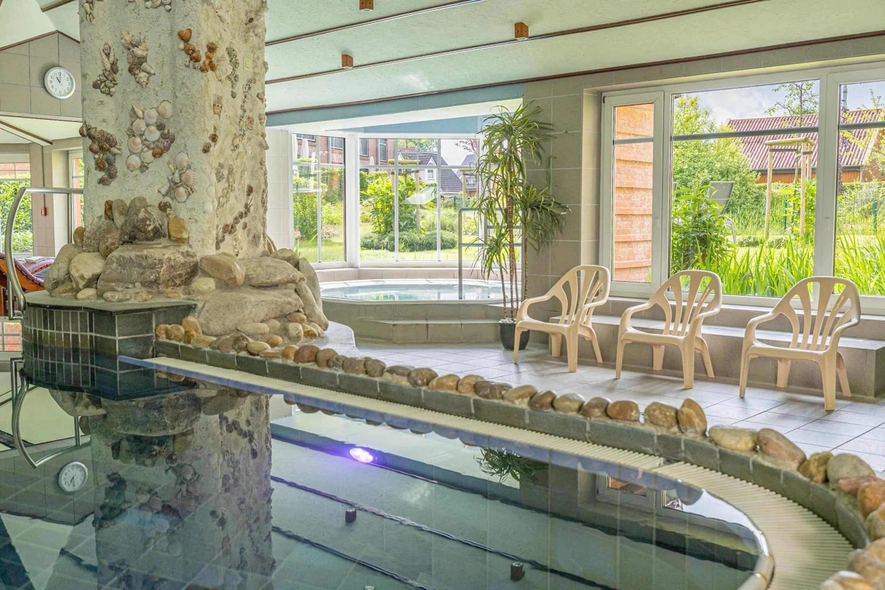 Hot Tub in Köhlers Forsthaus Wellness & Genuss Hotel