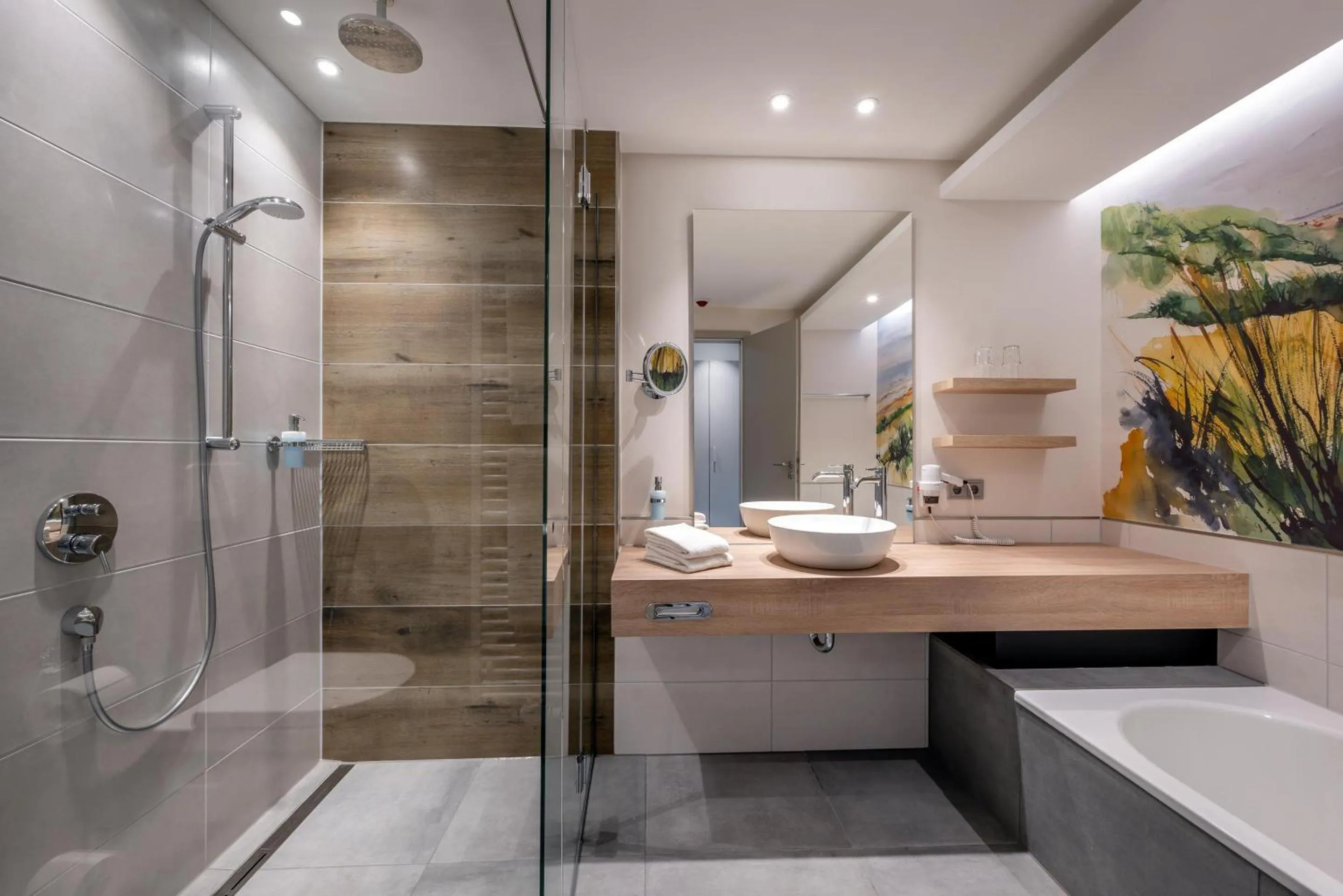 Shower in Köhlers Forsthaus Wellness & Genuss Hotel