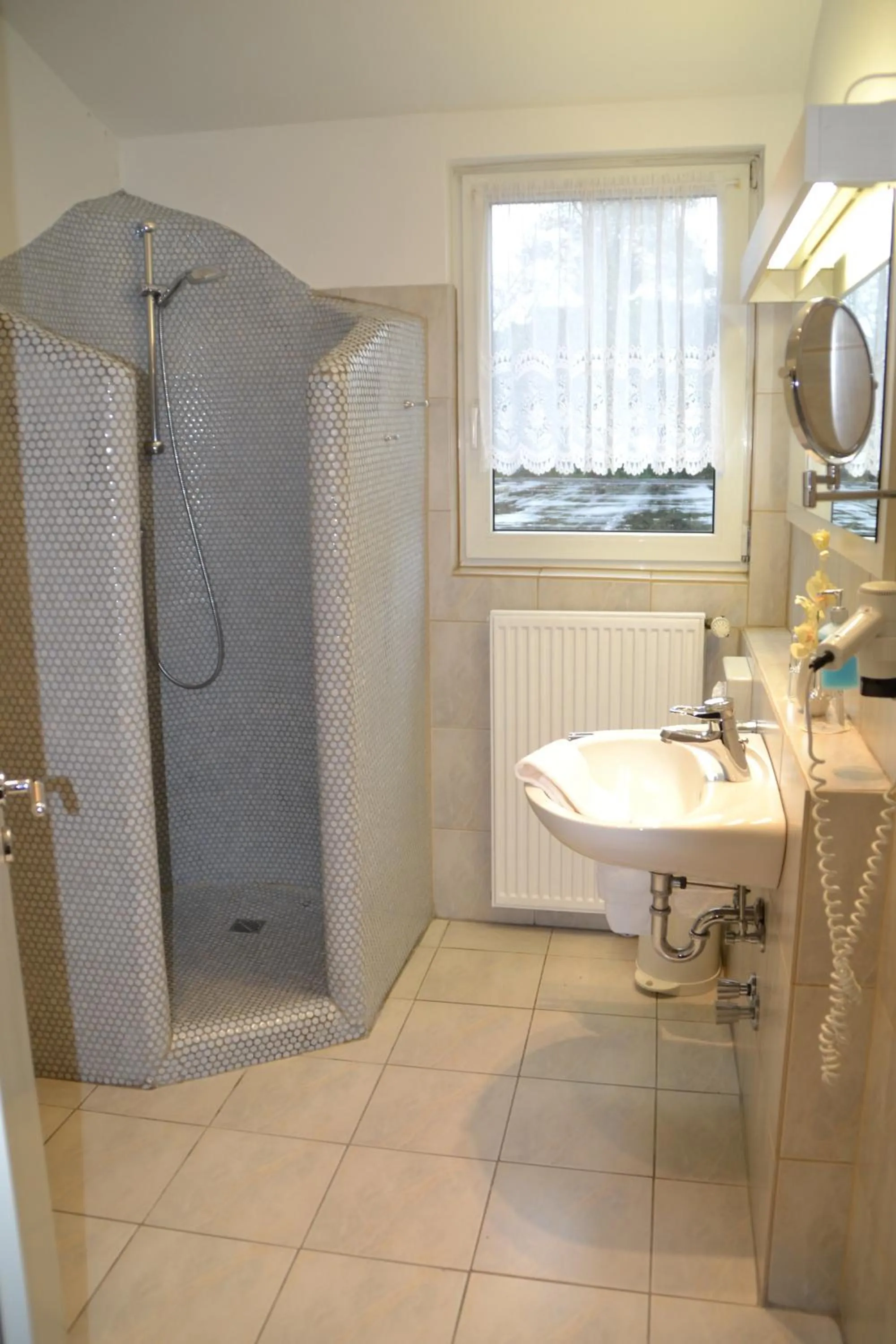 Shower in Köhlers Forsthaus Wellness & Genuss Hotel