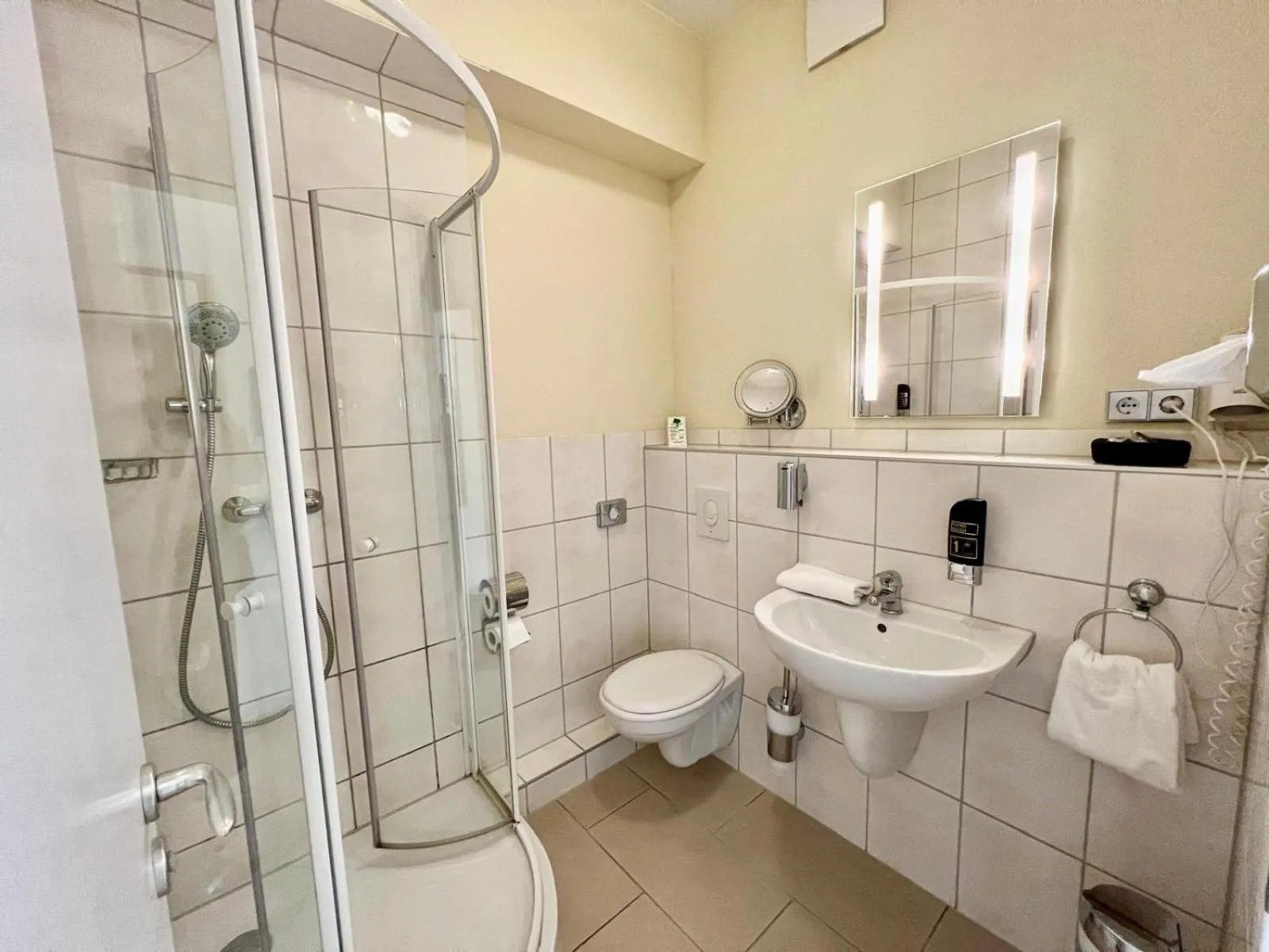 Shower in Klima Hotel Europarc