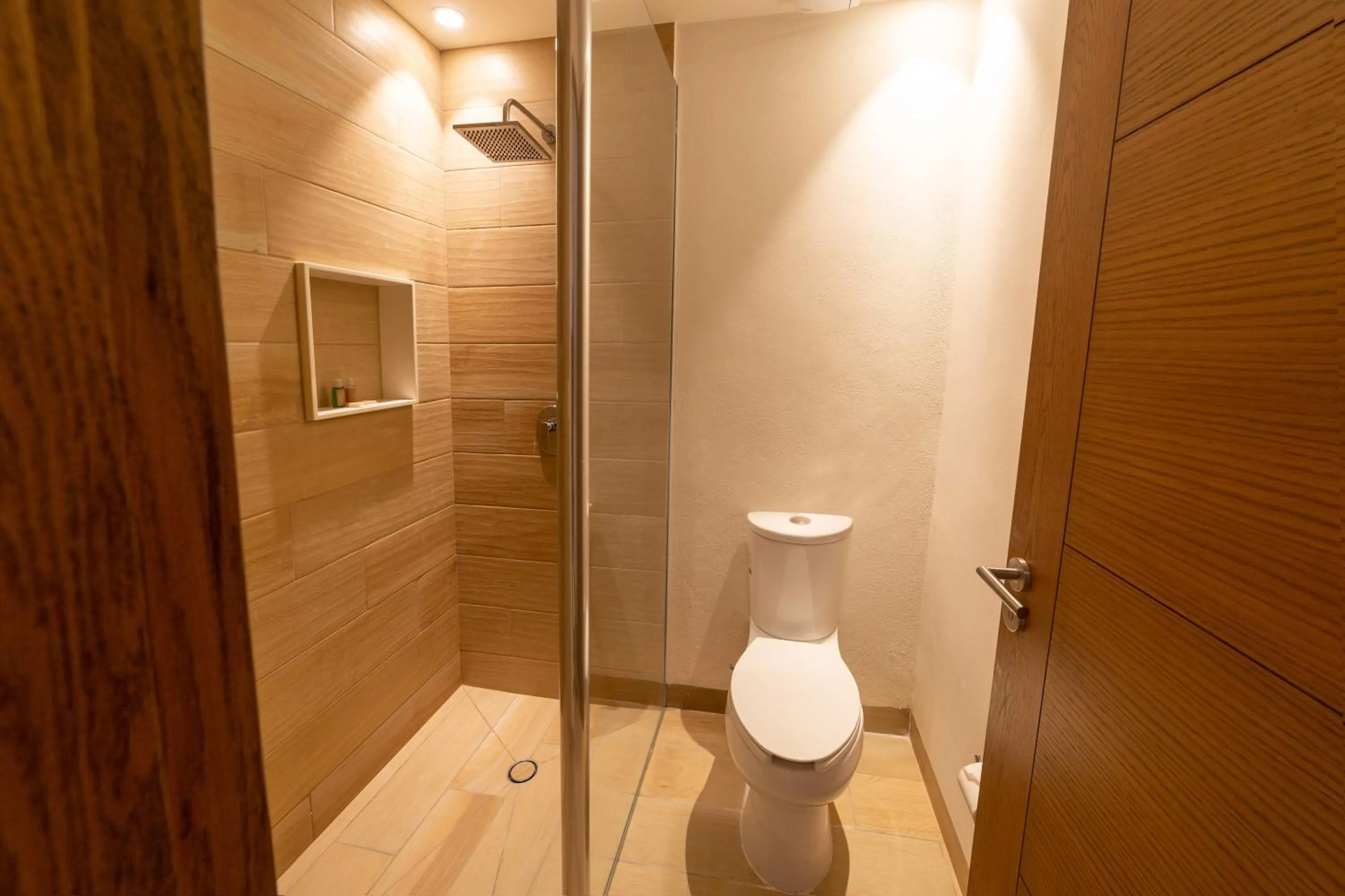 Shower in Tú Paraiso Privado- Lahun Suites Playa del carmen