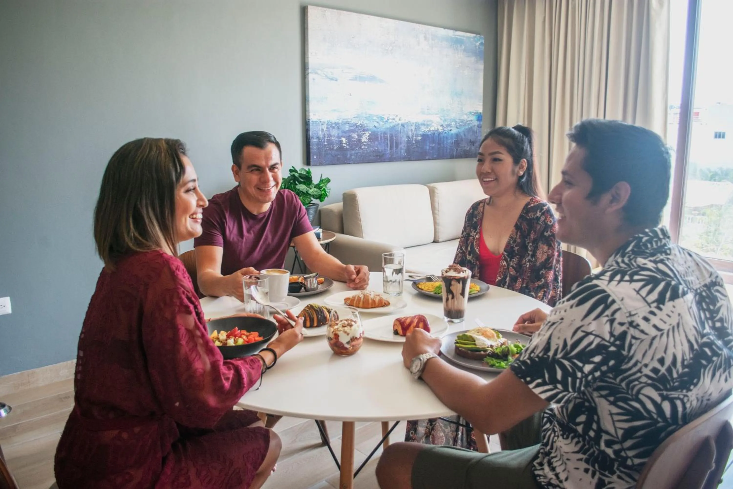 People in Tú Paraiso Privado- Lahun Suites Playa del carmen