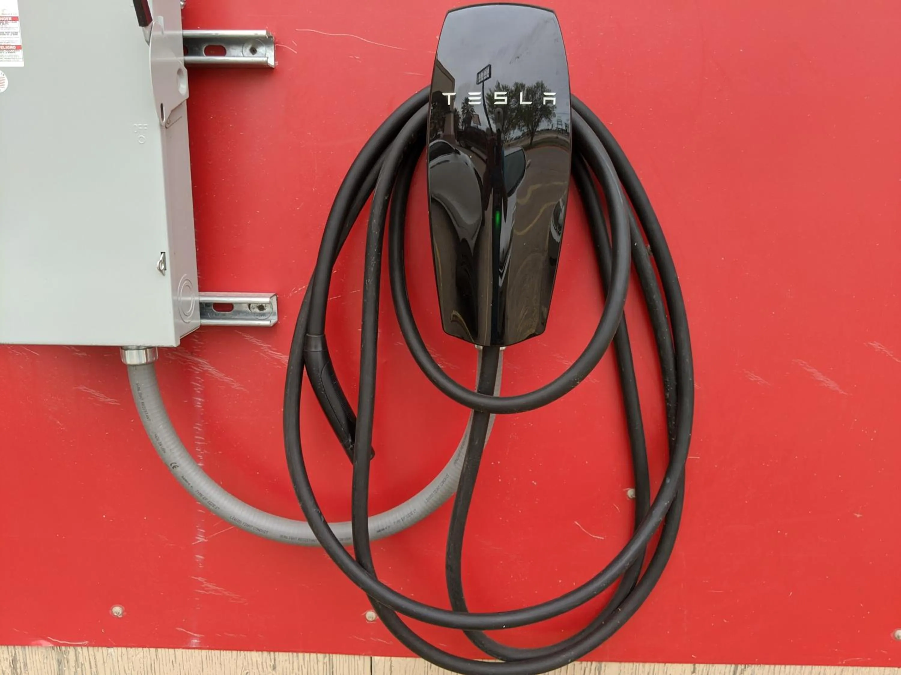 Property building in Atrium Inn