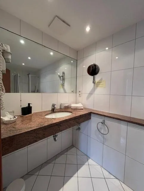 Bathroom in Classic Hotel Kaarst