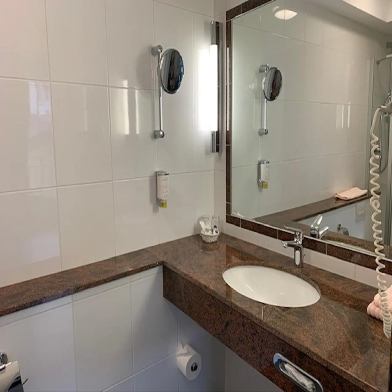 Bathroom in Classic Hotel Kaarst