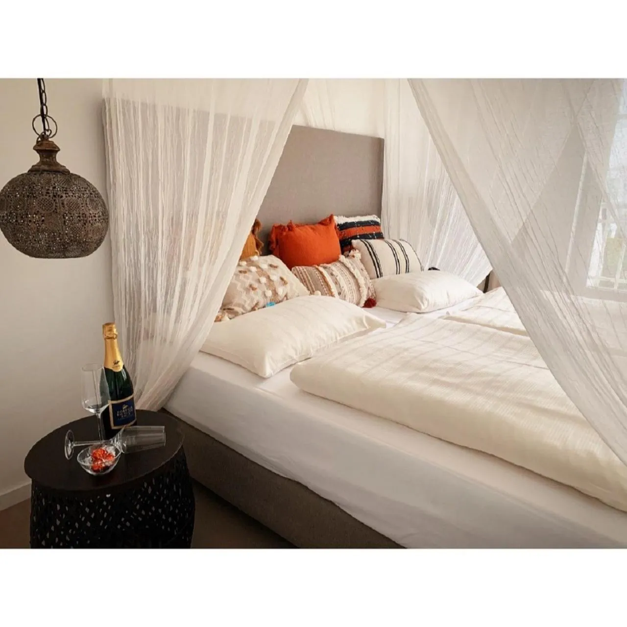 Photo of the whole room, Bed in Classic Hotel Kaarst