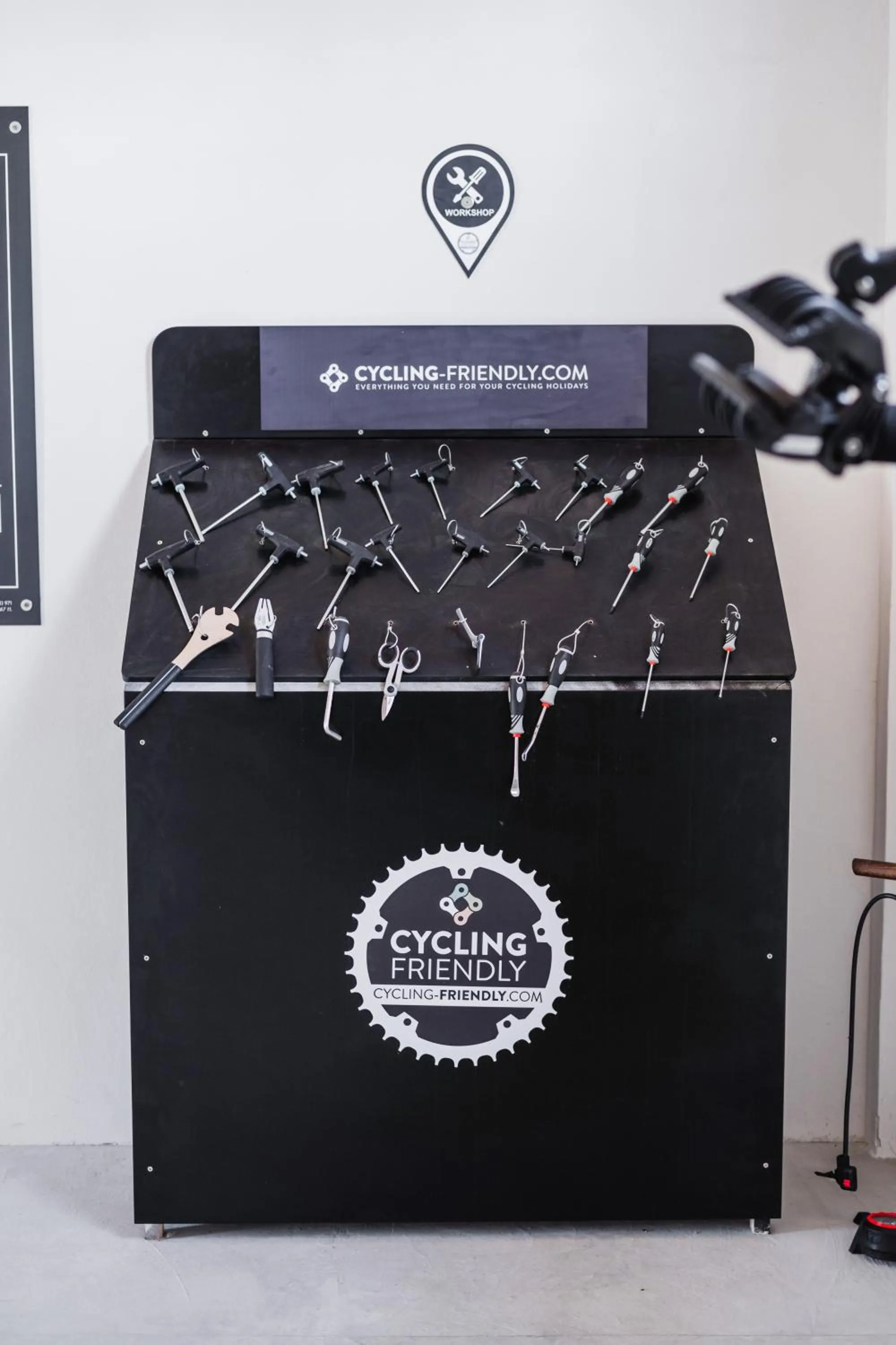 Cycling in S'Hort de Son Caulelles - Adults Only