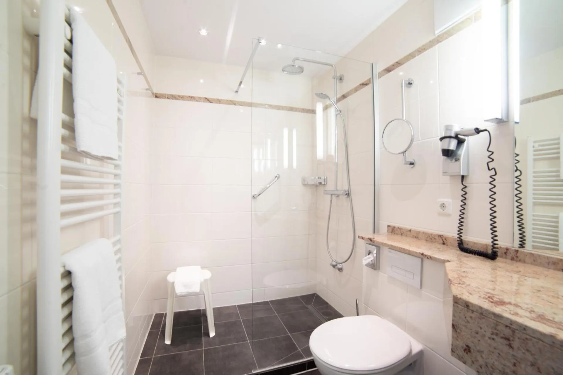 Shower in City Club Hotel