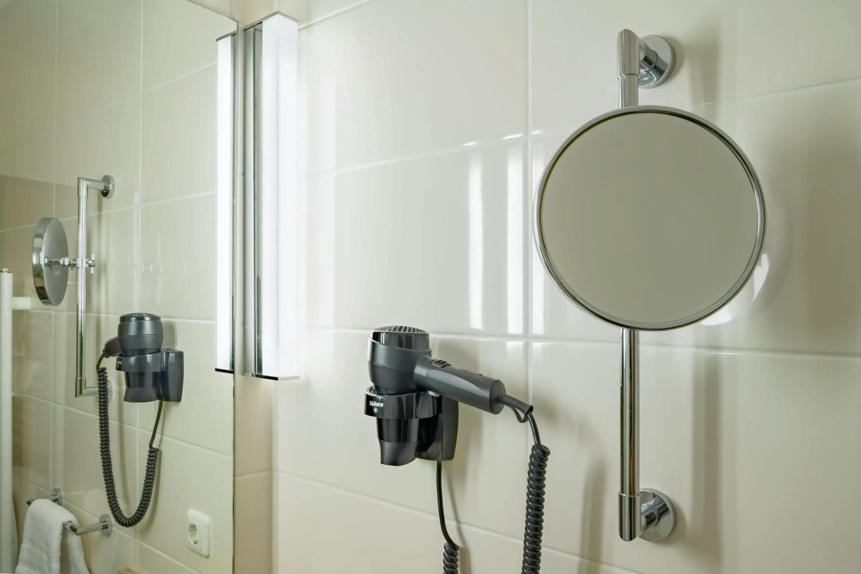 Bathroom in Aspire Oldenburg, Trademark Collection by Wyndham