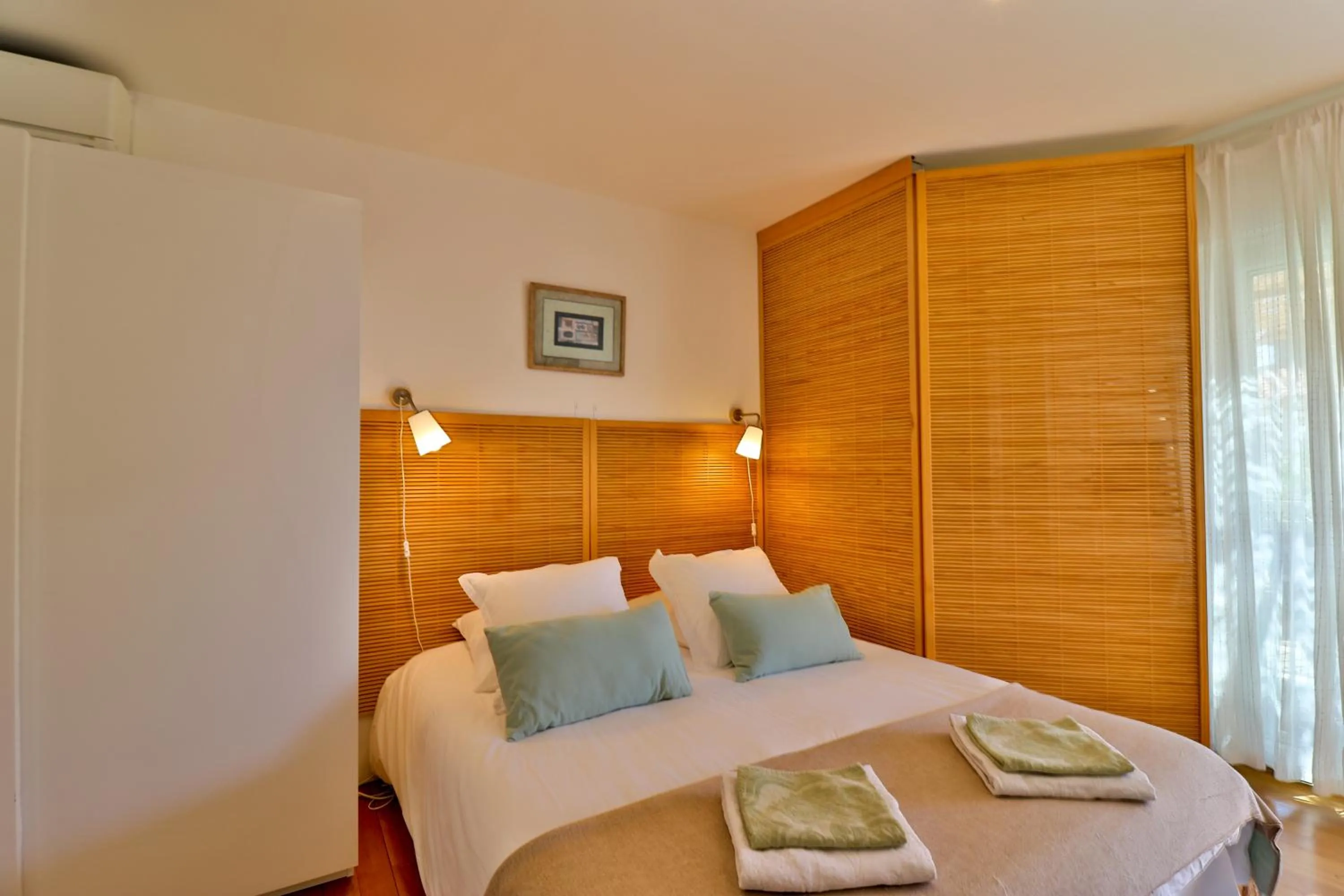 Photo of the whole room, Bed in Les Chambres d'Hôtes du Grand Mornas