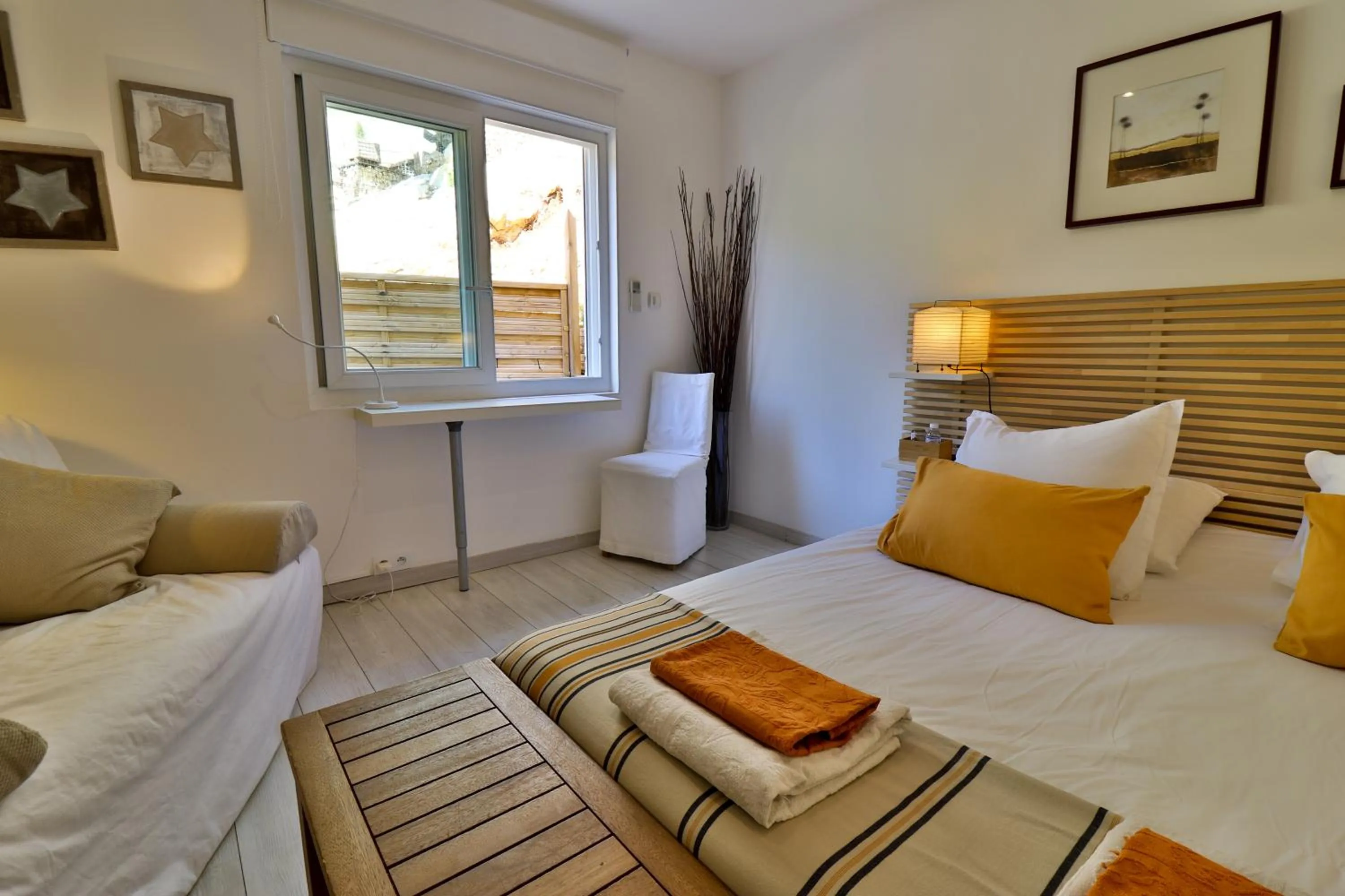 Photo of the whole room, Bed in Les Chambres d'Hôtes du Grand Mornas