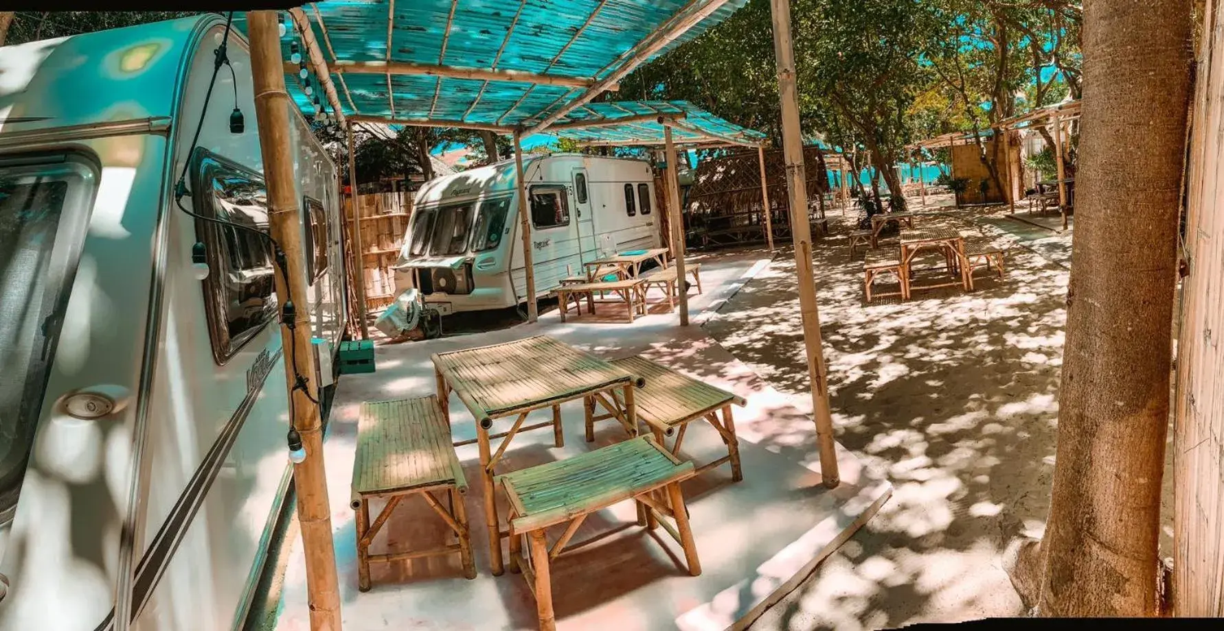 Deluxe Family Room in Beach House Camp Deluxe Family Room in Beach House Camp