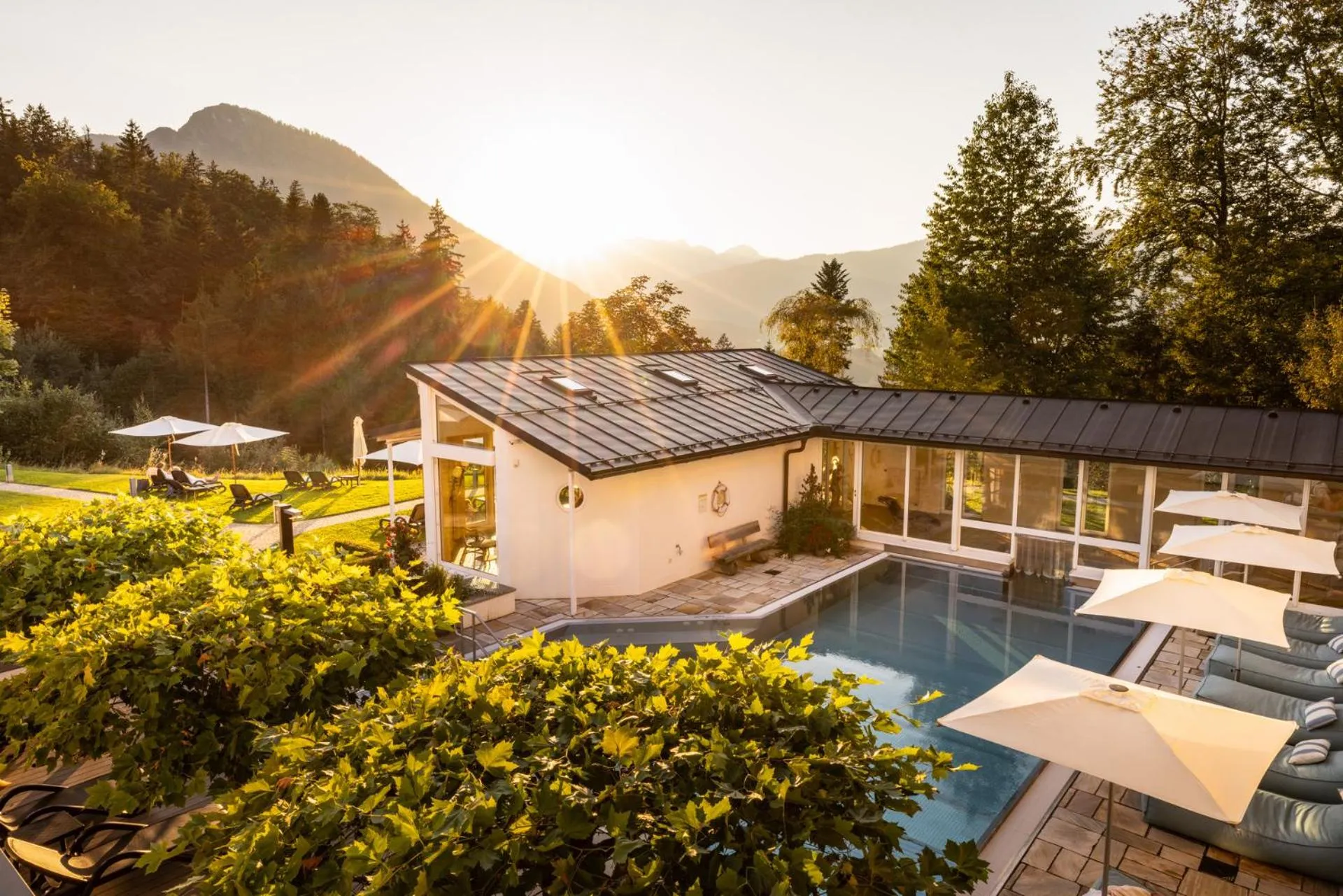 Garden in Alm- & Wellnesshotel Alpenhof