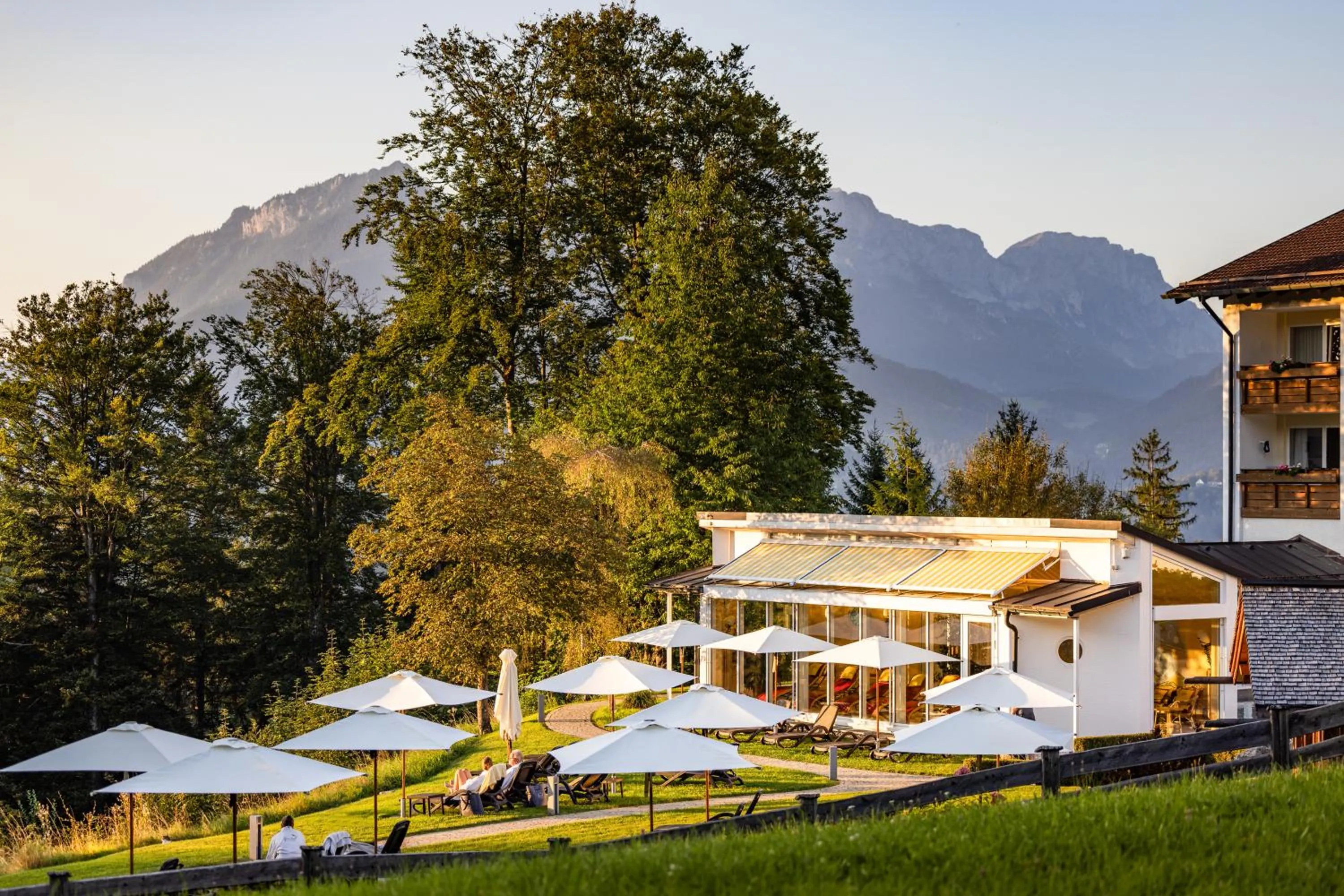Garden in Alm- & Wellnesshotel Alpenhof
