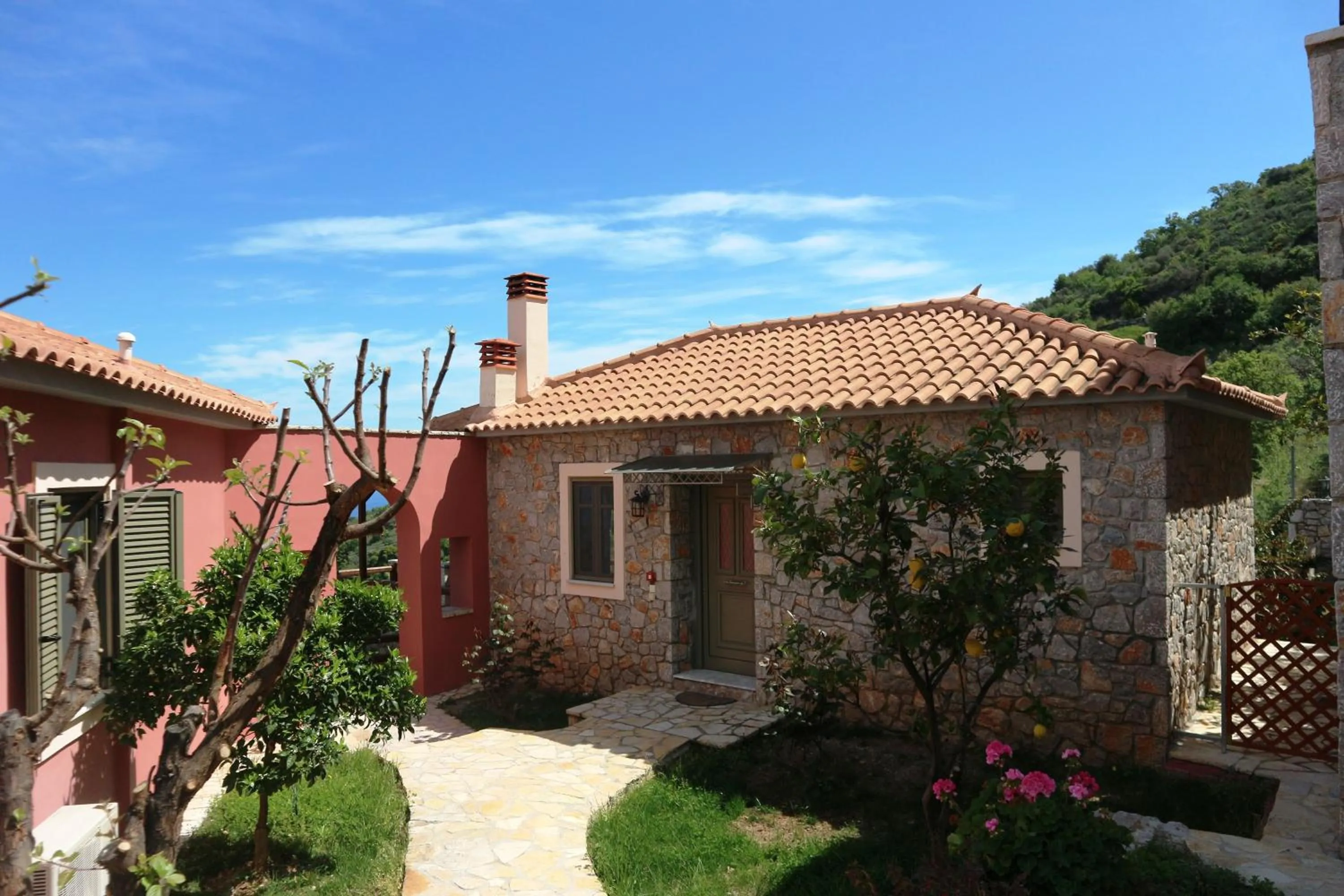 Facade/entrance in Dio Escapes Houses