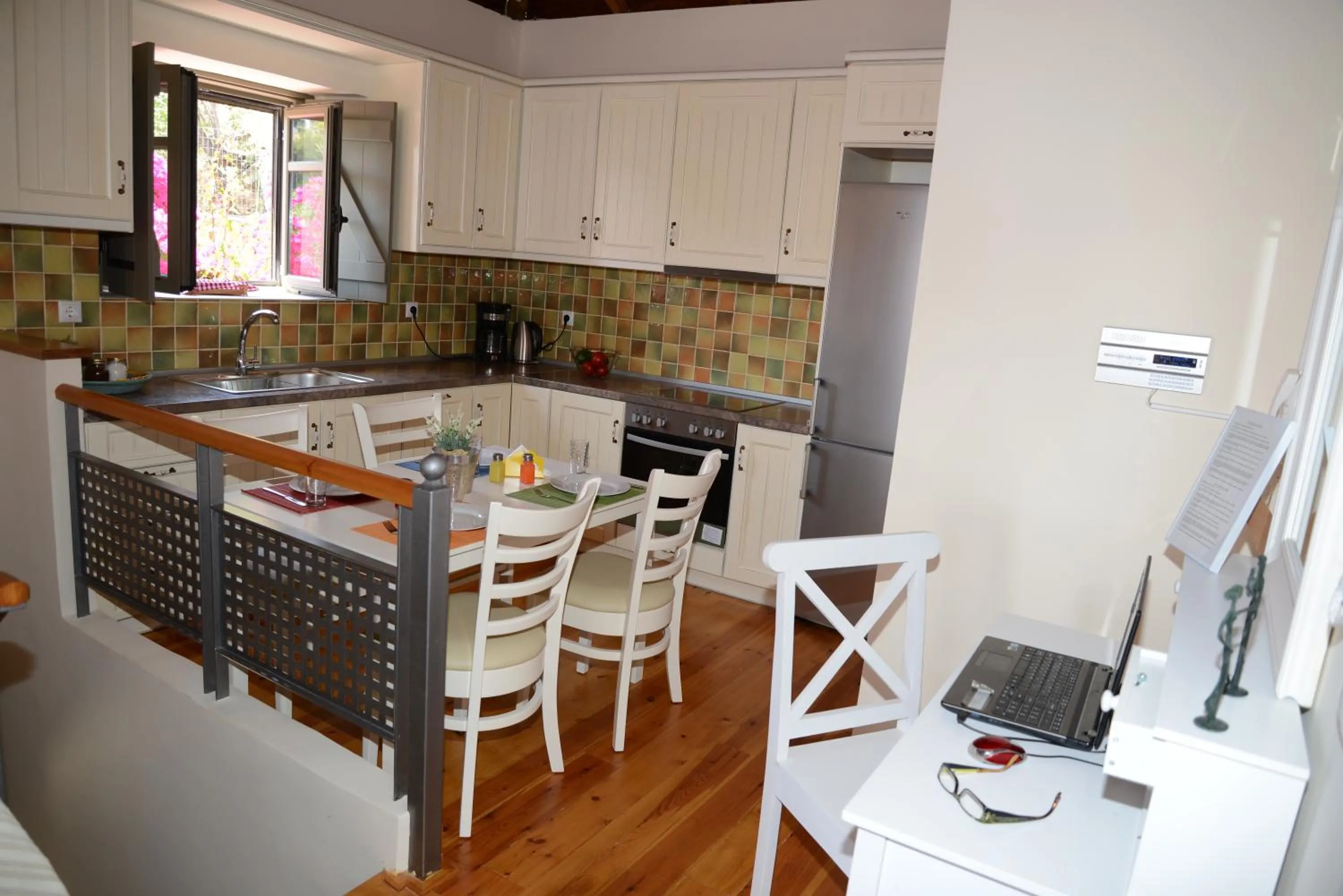 Kitchen or kitchenette in Dio Escapes Houses