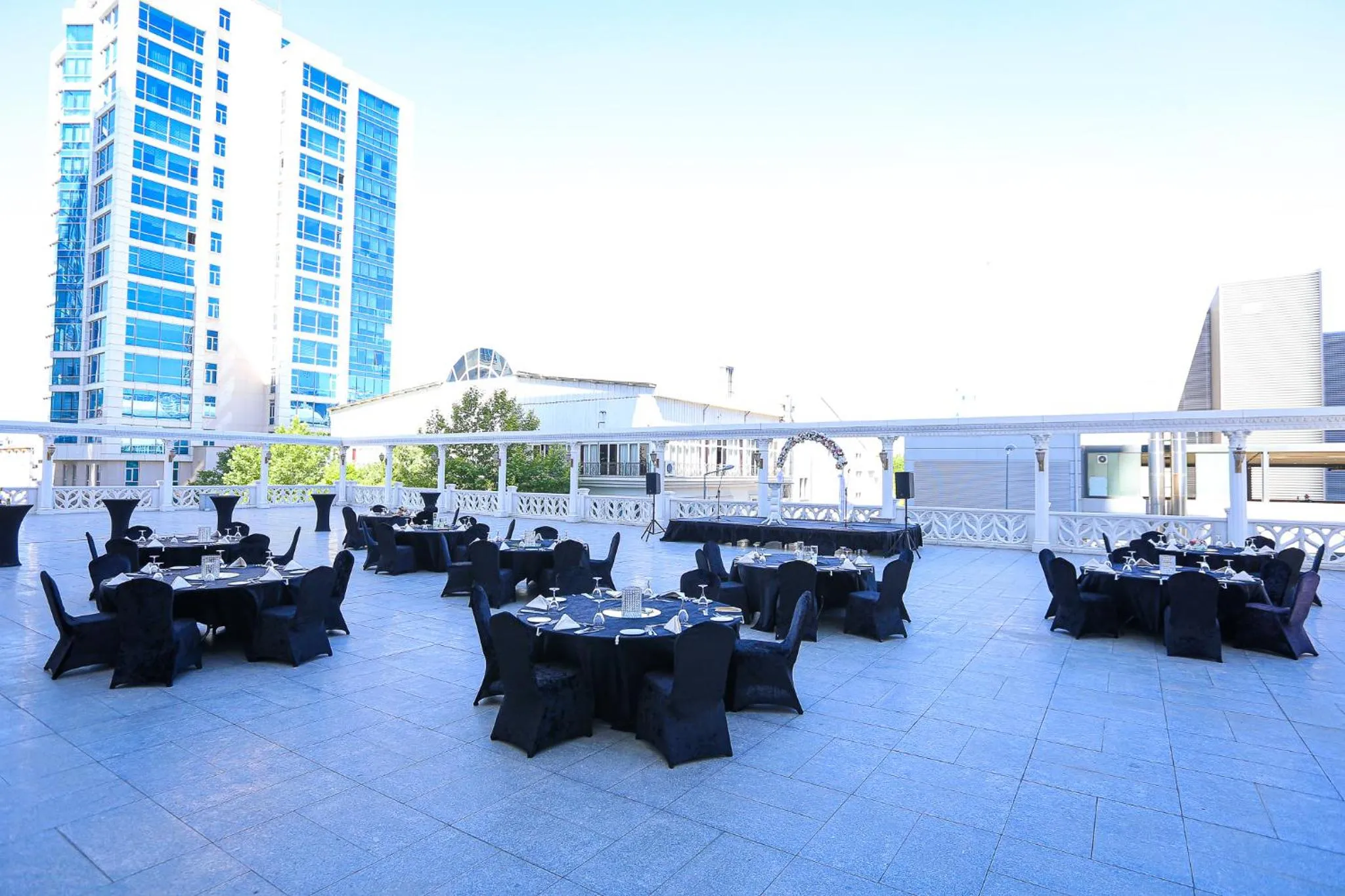 Balcony/Terrace in Meyra Palace