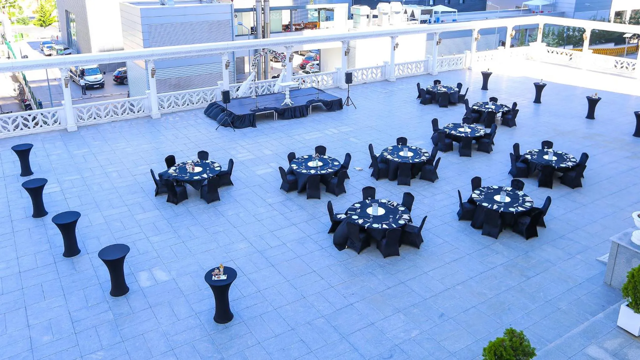Balcony/Terrace in Meyra Palace