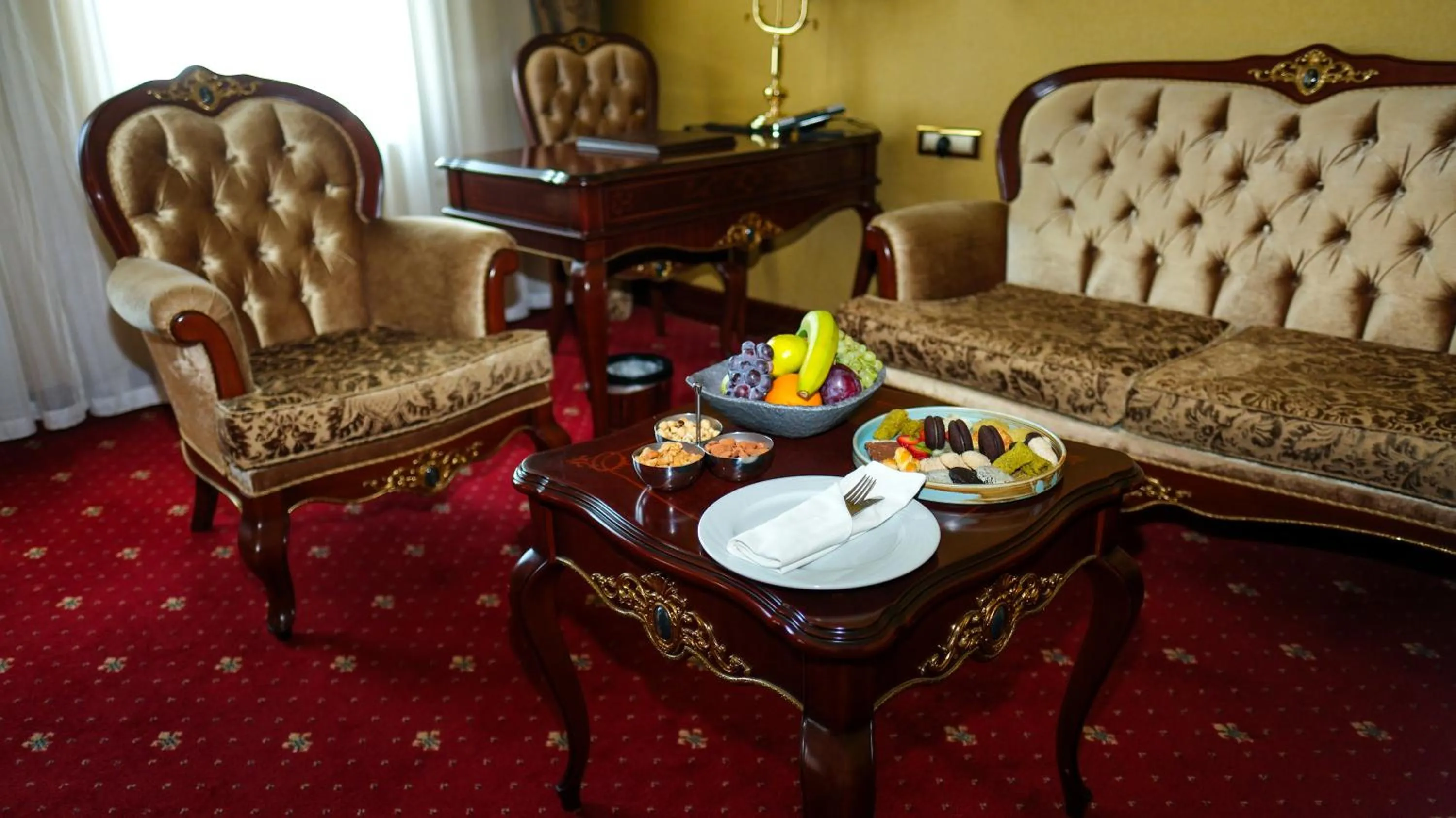 Living room in Meyra Palace