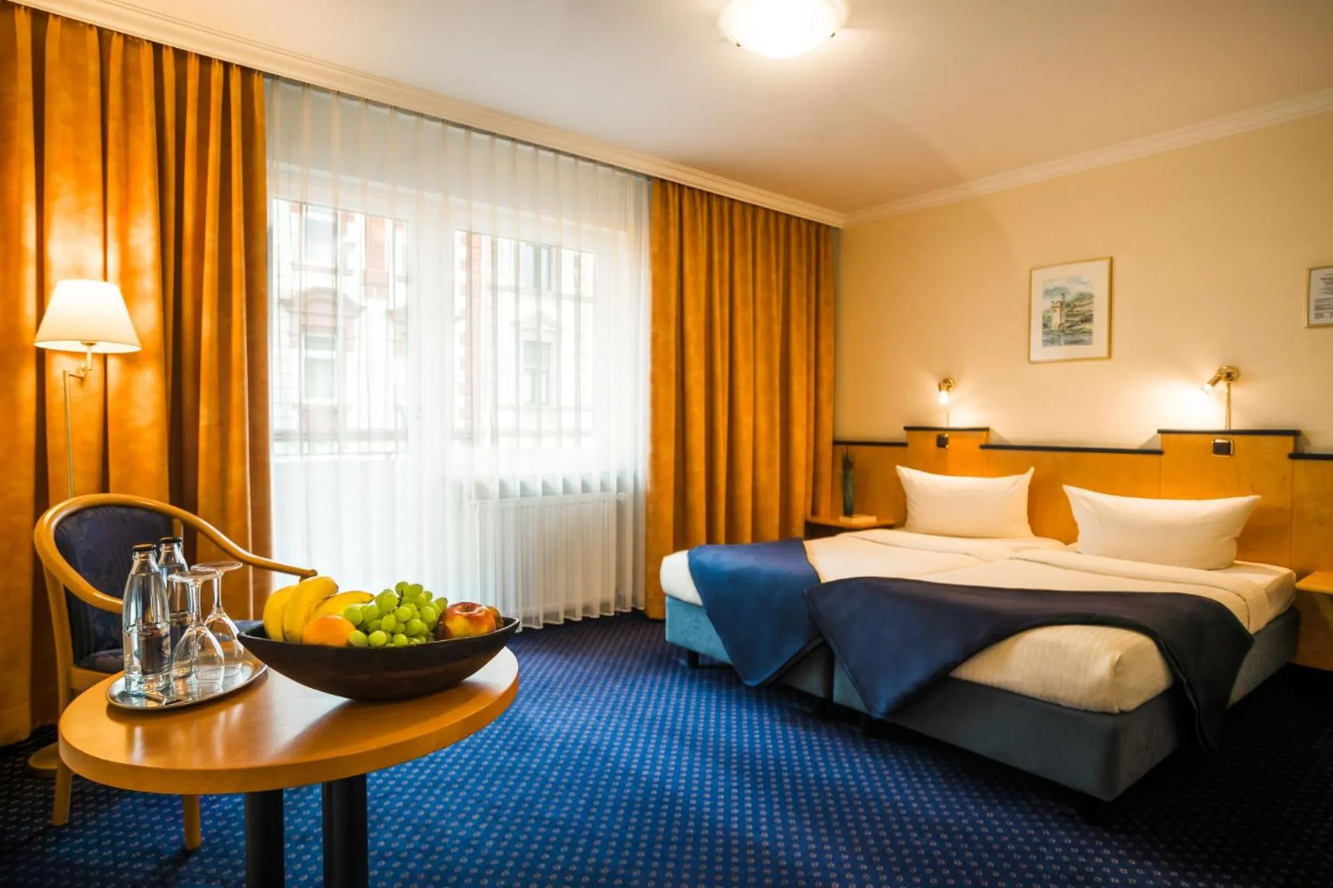 Photo of the whole room, Bed in Rheinhotel Rüdesheim - Wellness