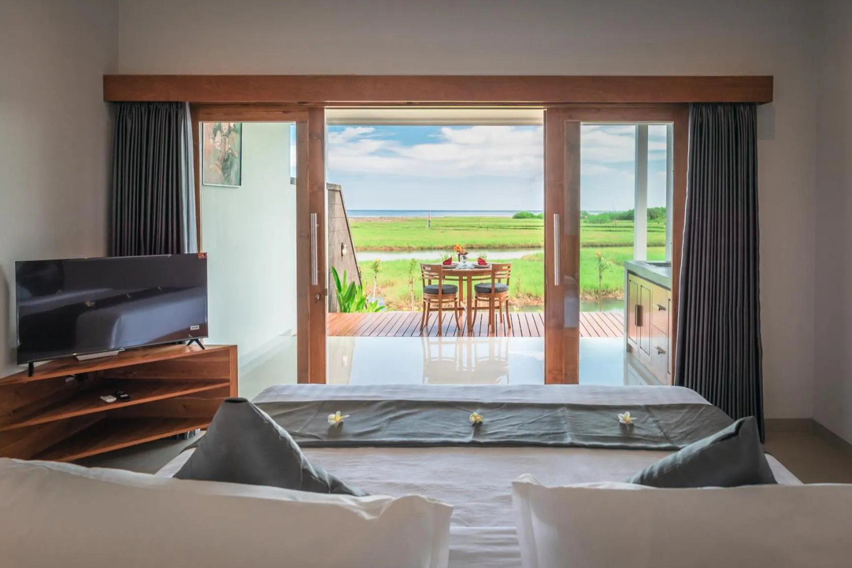 Bed in The Manik Kalisada