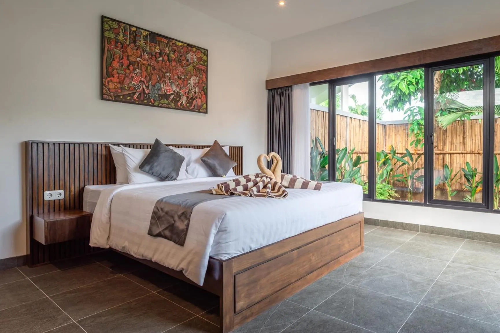 Bed in The Manik Kalisada