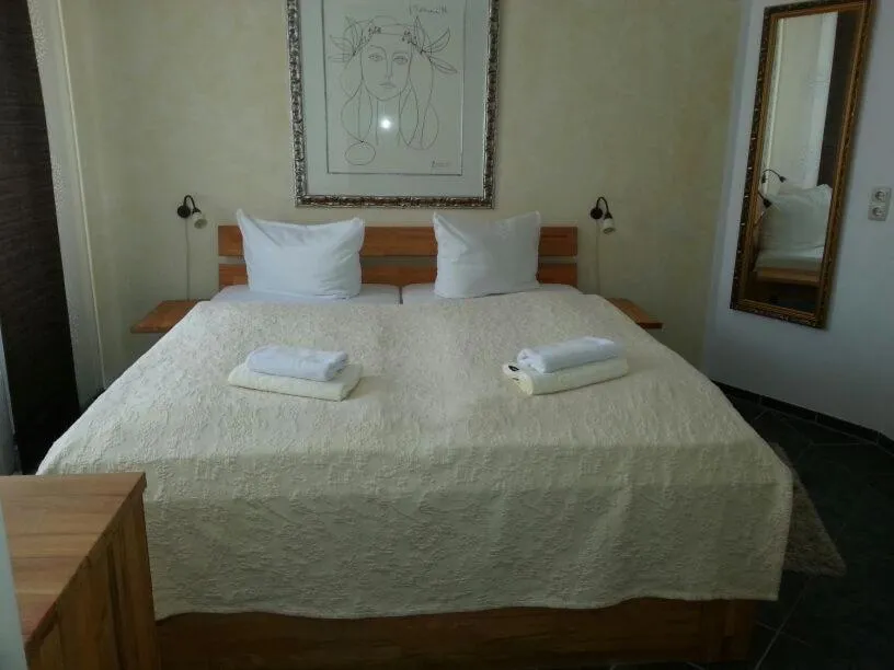 Photo of the whole room in Residenz Seestern