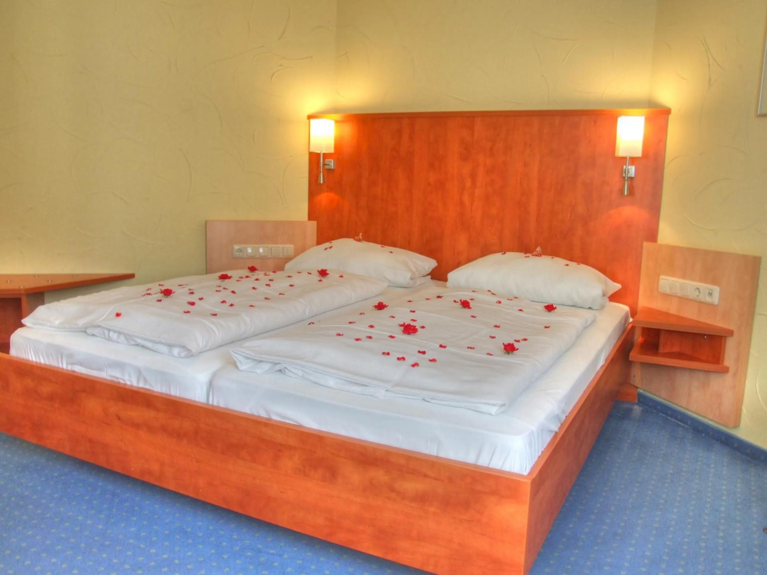 Photo of the whole room in Residenz Seestern