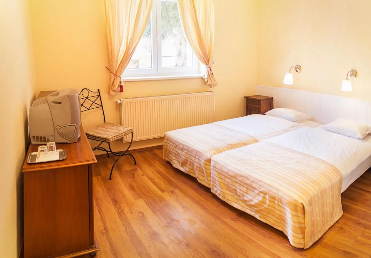 Double or Twin Room in Villa Sipeky