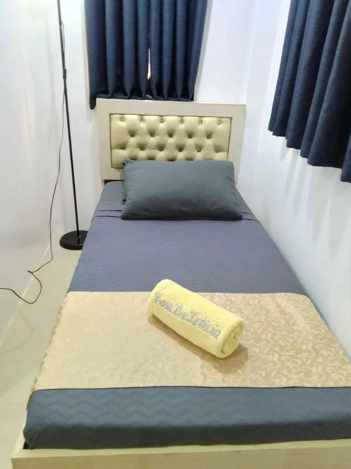 Single Room with Shower - single occupancy in Casa Dee Leticia Single Room with Shower - single occupancy in Casa Dee Leticia