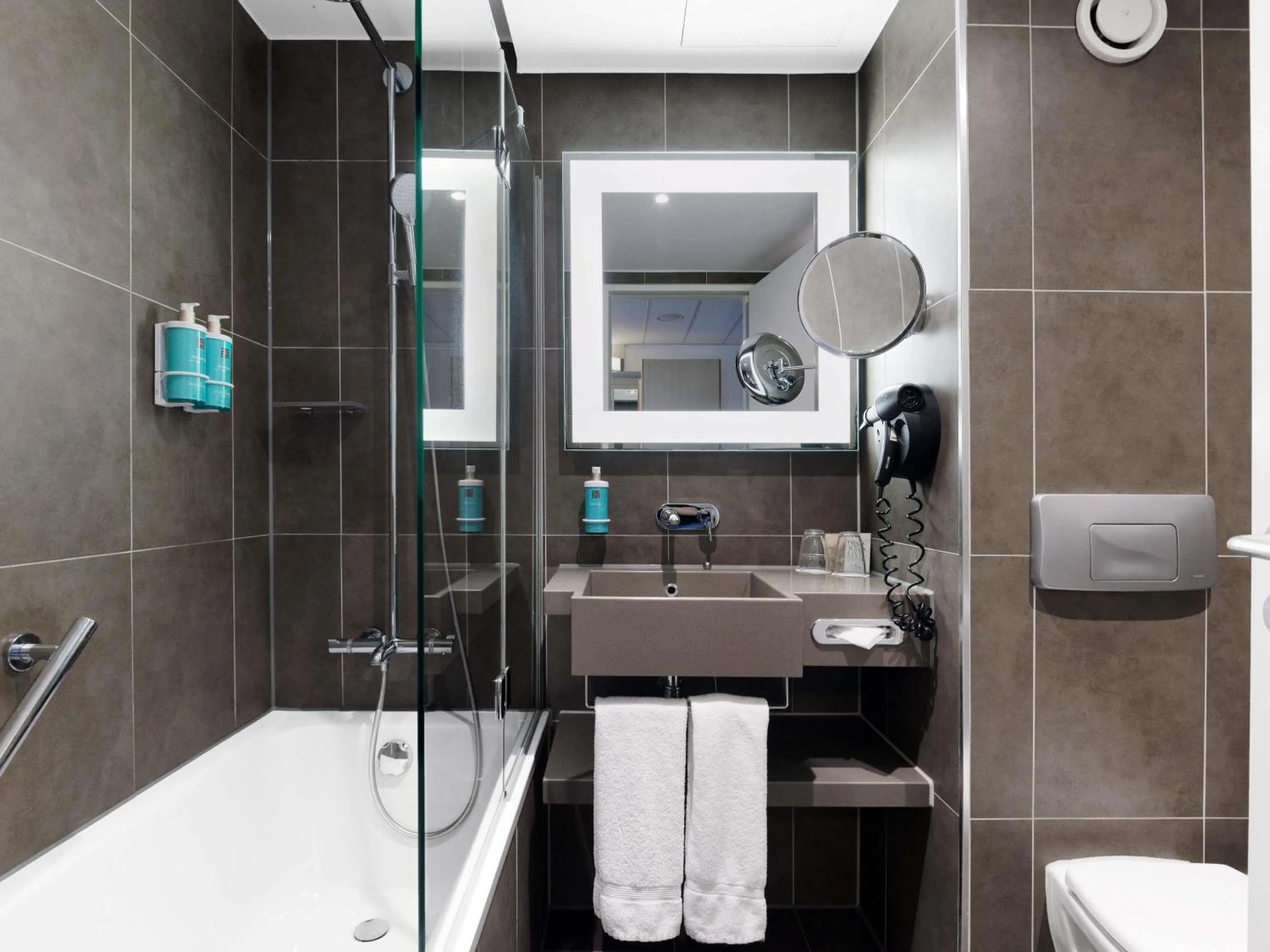 Bedroom in Novotel Berlin Mitte