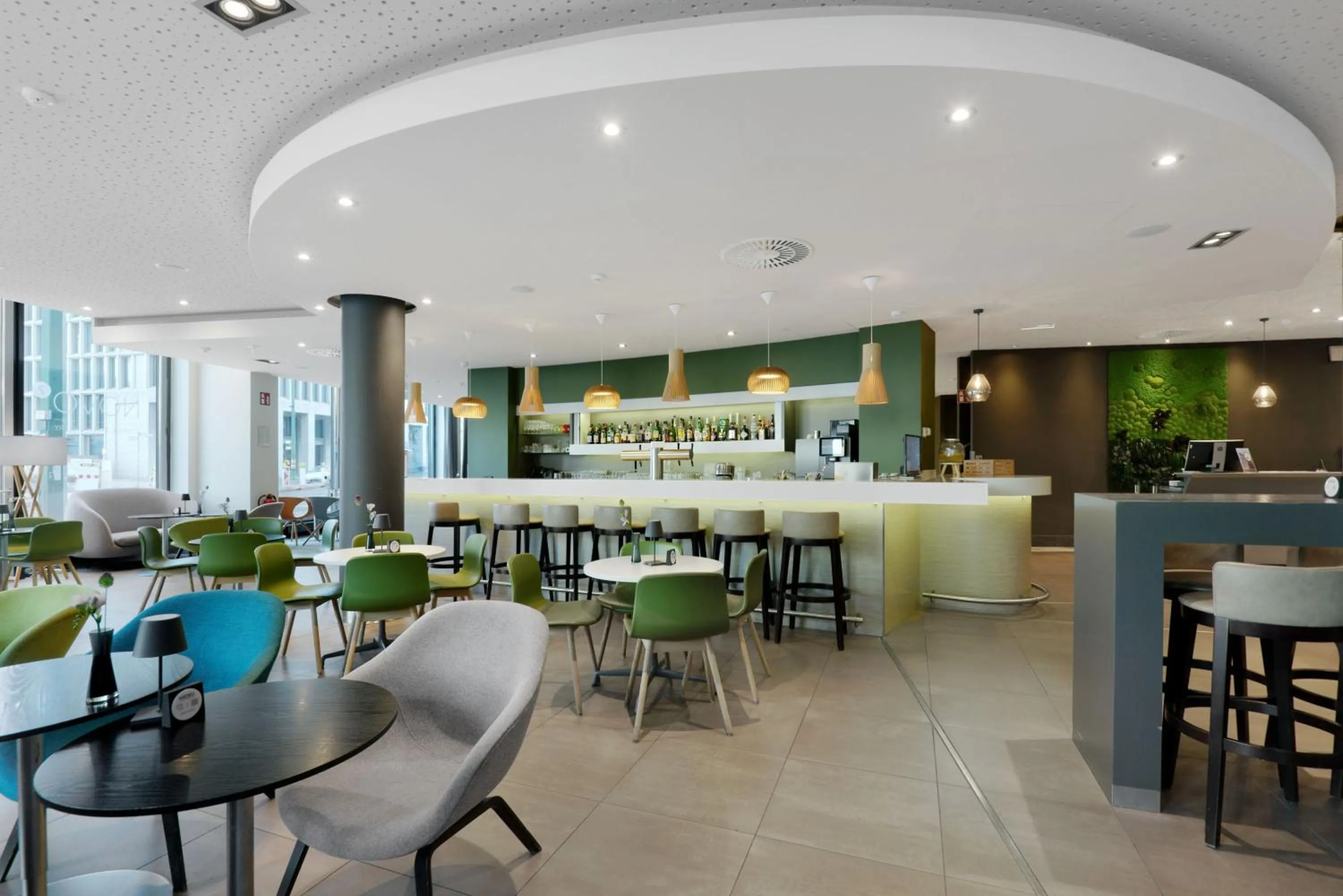 Lounge or bar in Novotel Berlin Mitte