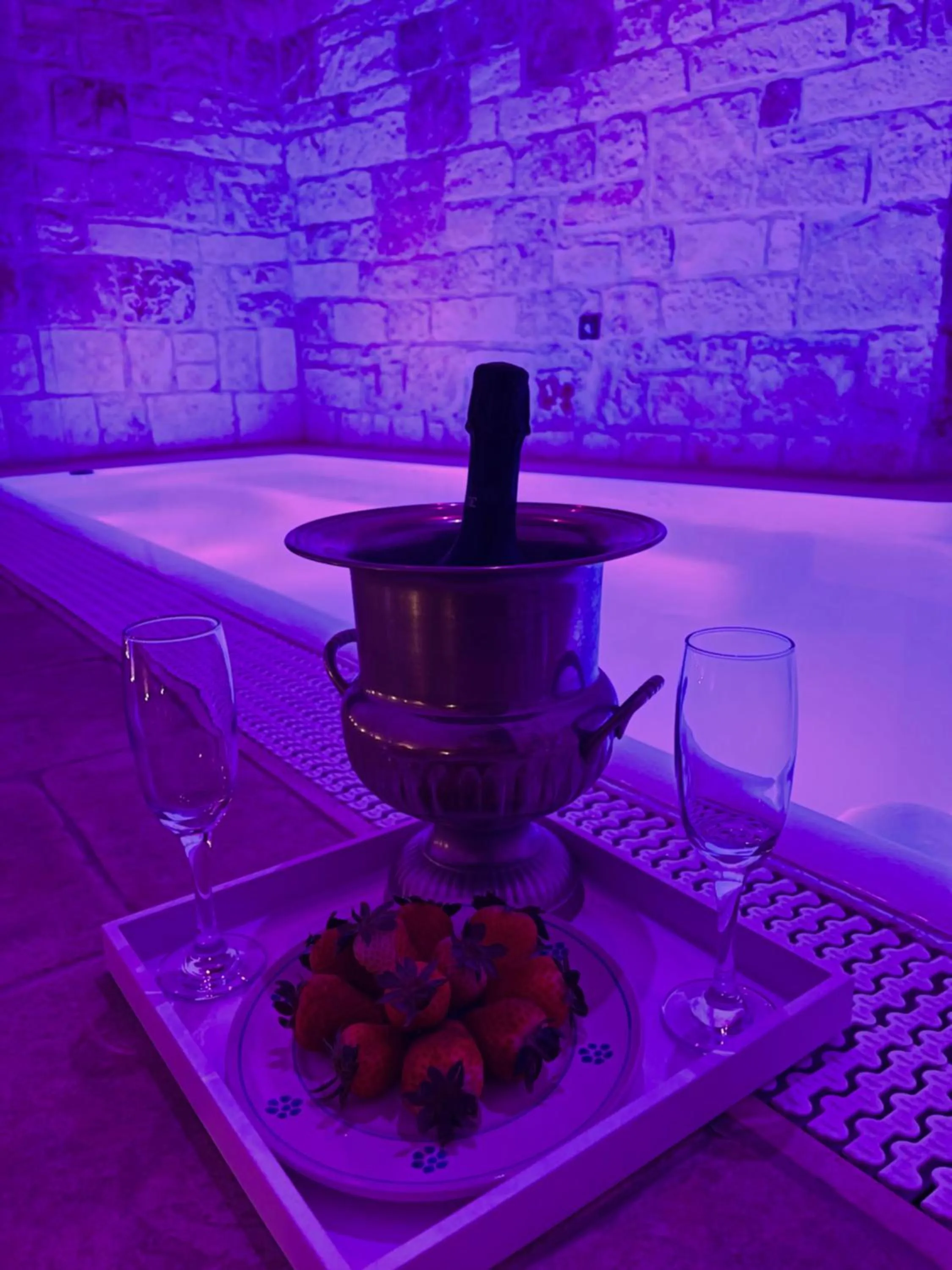 Swimming pool in Trulli e Puglia Luxury Suite