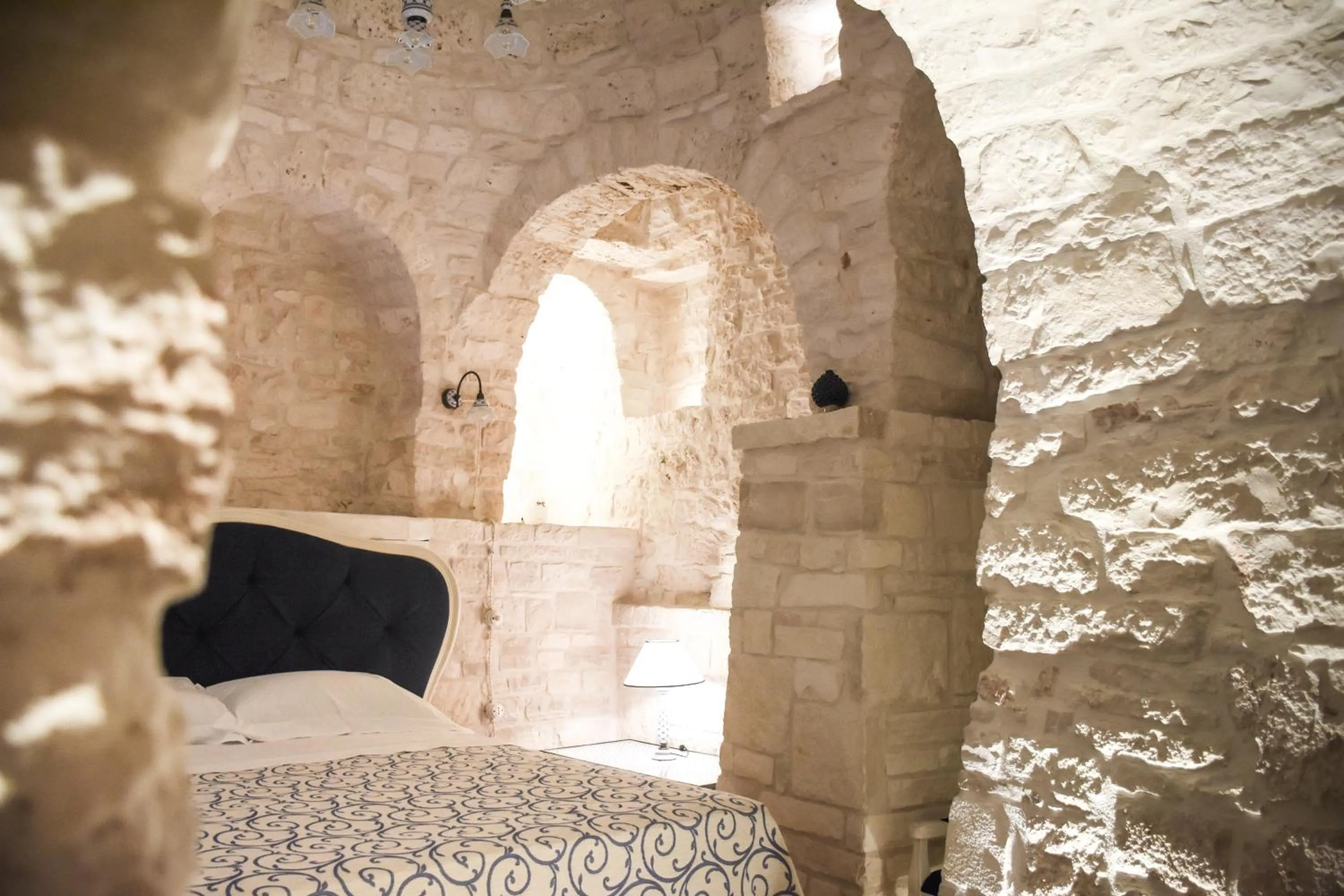Photo of the whole room, Bed in Trulli e Puglia Luxury Suite