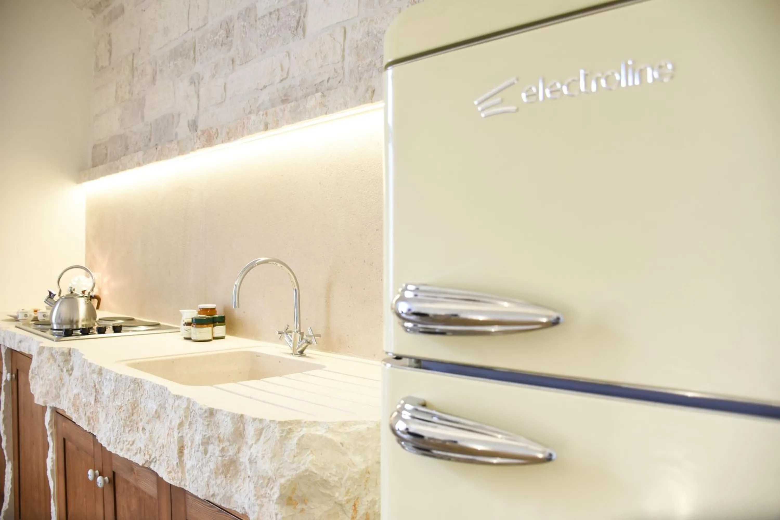 Kitchen or kitchenette in Trulli e Puglia Luxury Suite