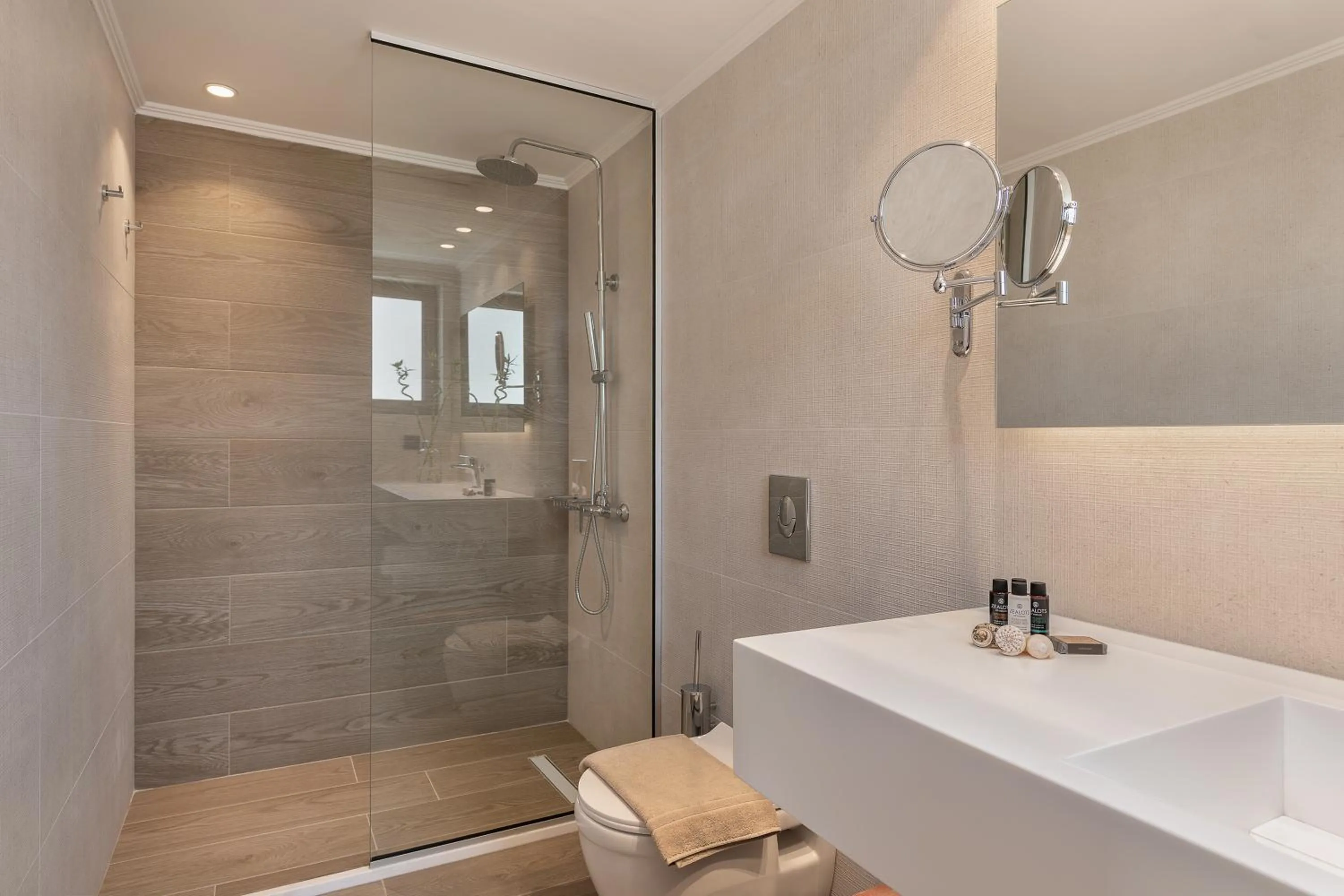 Bathroom in Mossa Well Being Hotel - Heated pool and Wellness Spa