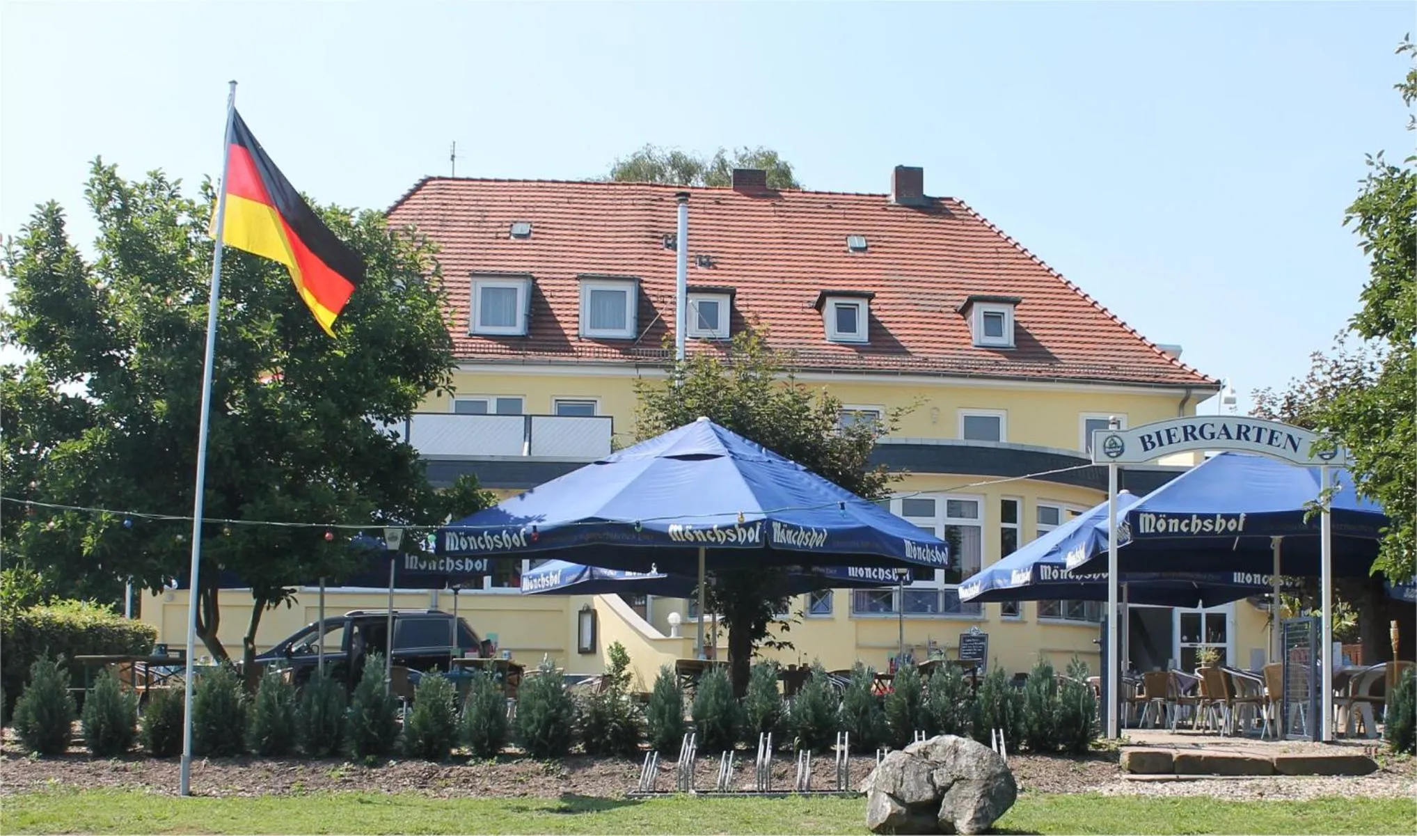 Property building in Gasthaus Neue Mühle