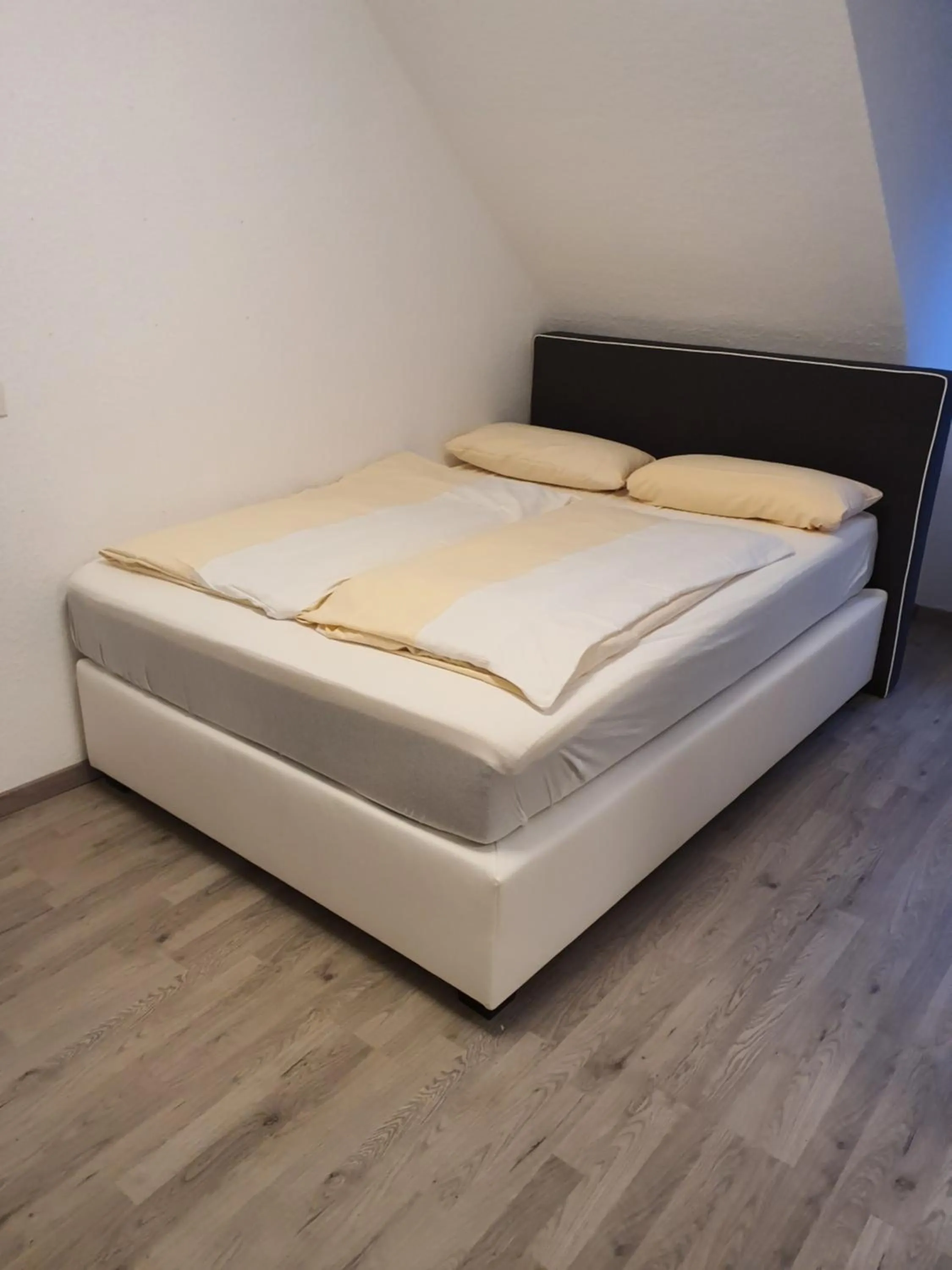 Bed in Gasthaus Neue Mühle