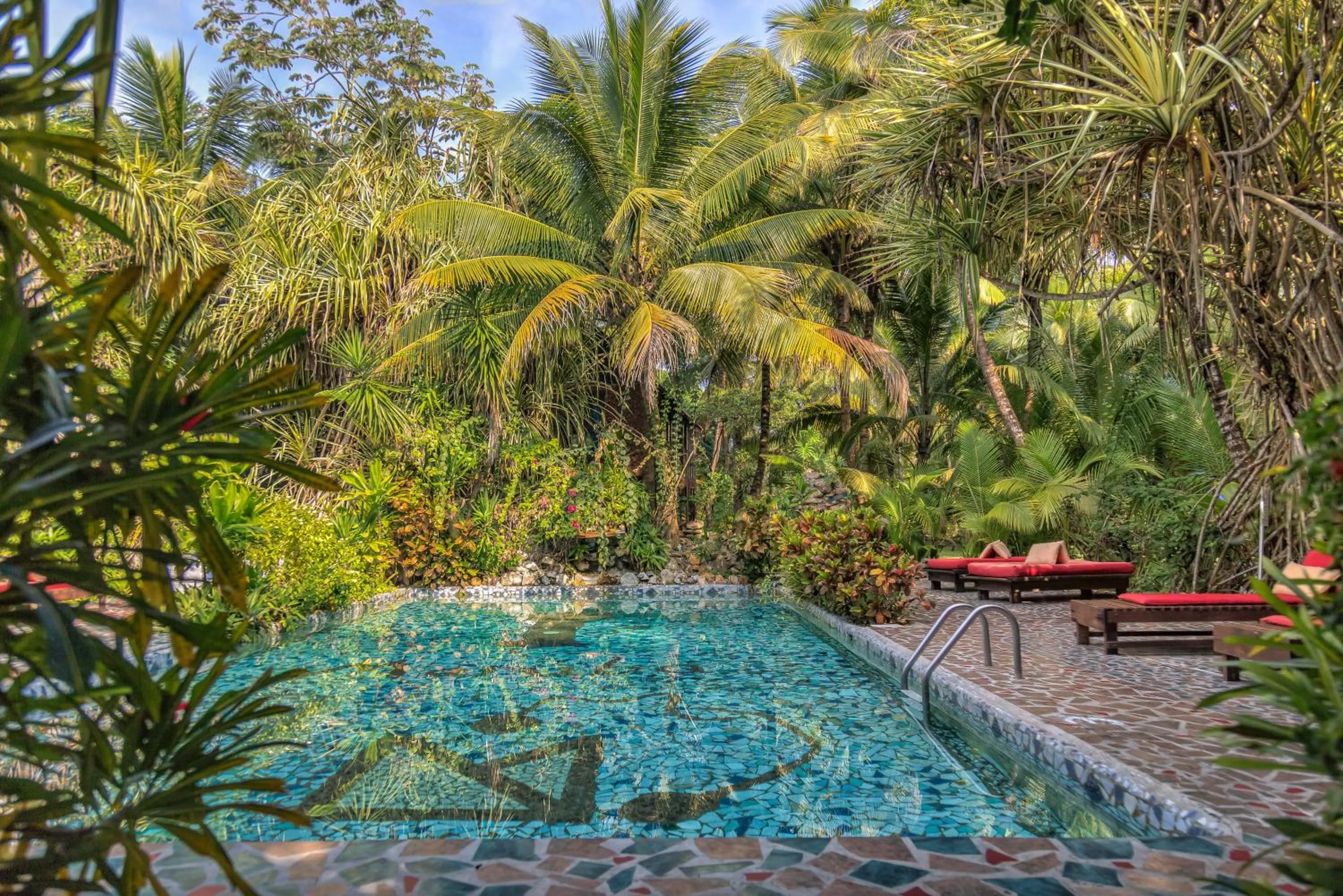 Garden in ABEZZA Resort And Adventure Spa