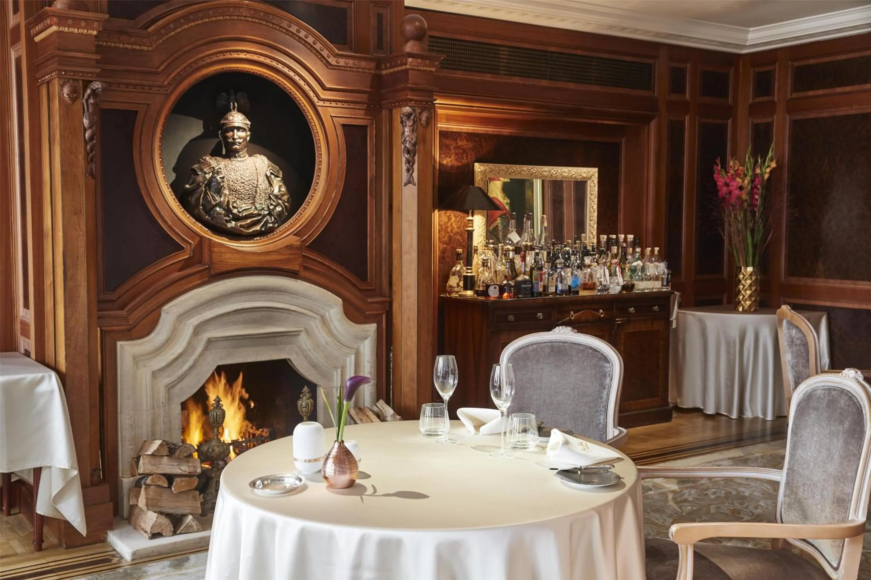 Restaurant/places to eat in Hotel Adlon Kempinski Berlin