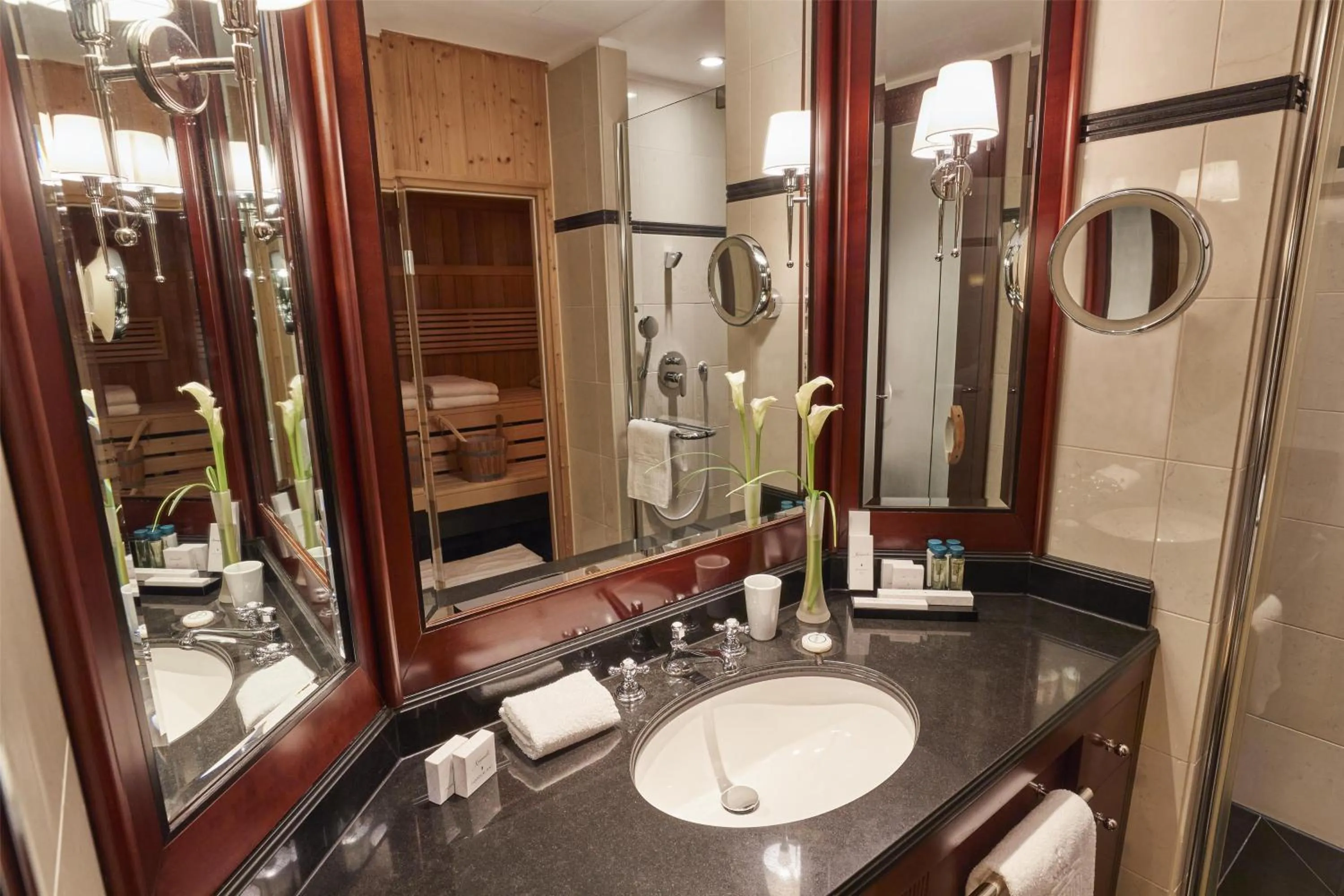 Photo of the whole room in Hotel Adlon Kempinski Berlin