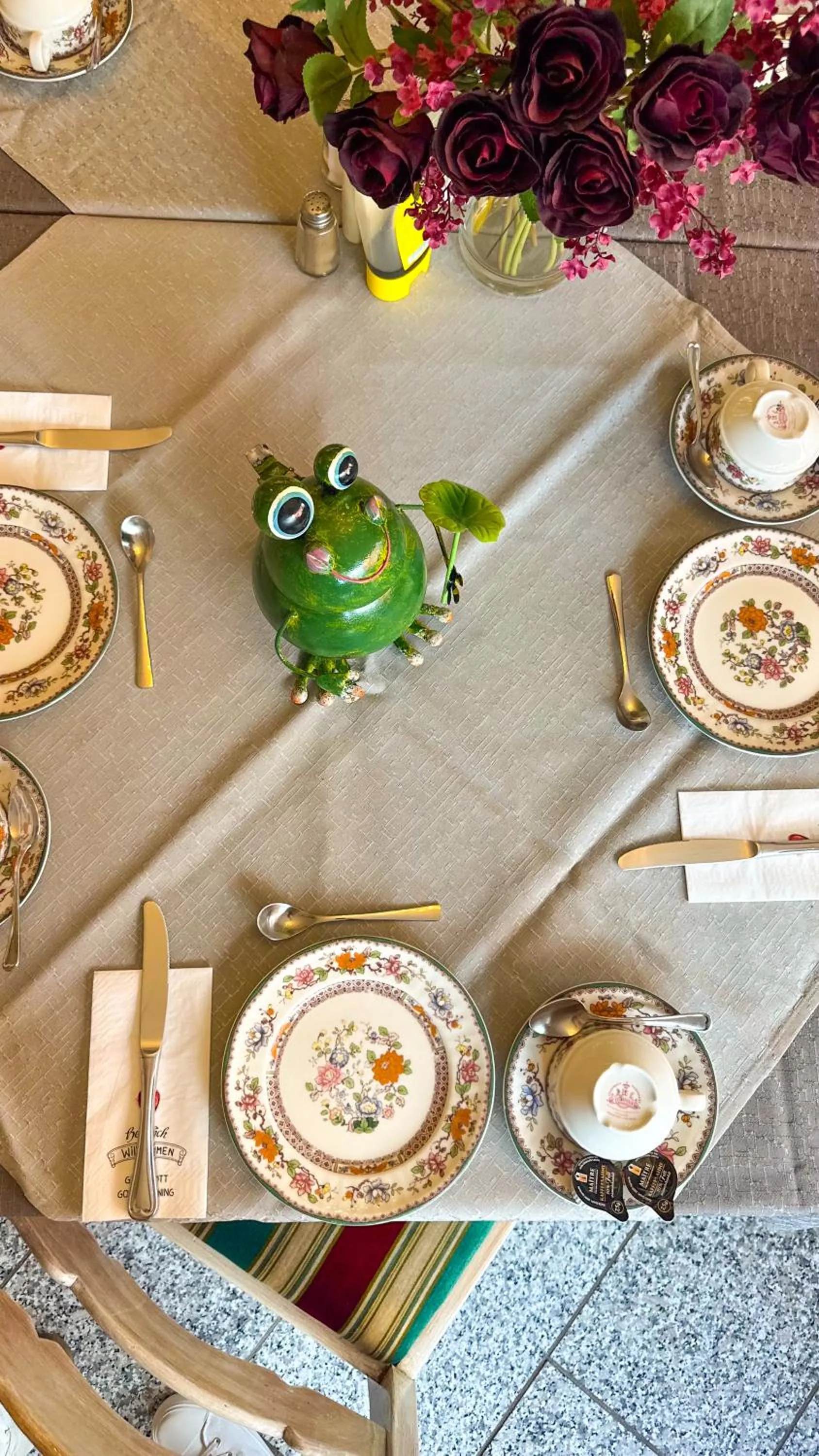 Buffet breakfast in Hotel Am Sportpark