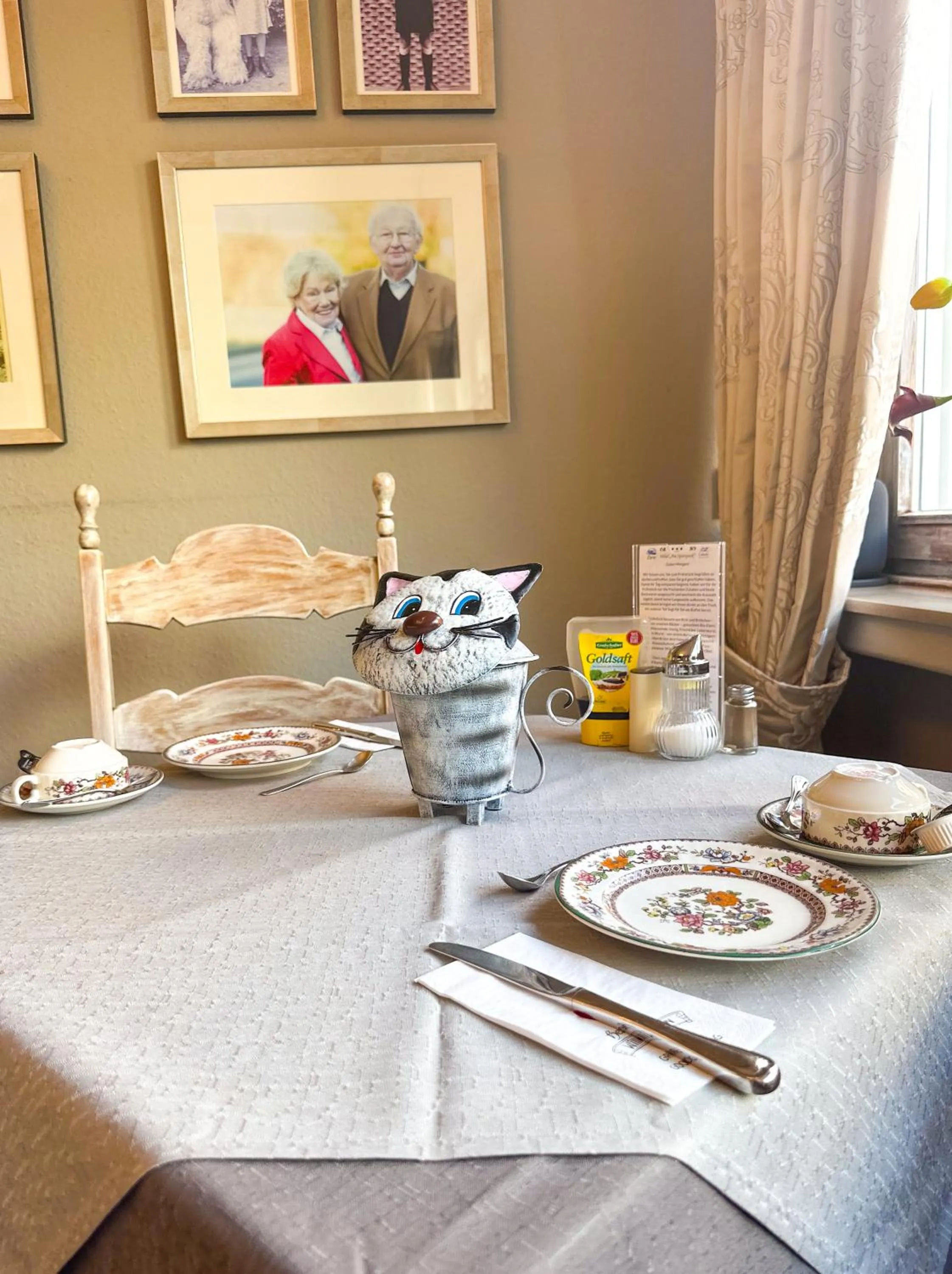 Buffet breakfast in Hotel Am Sportpark