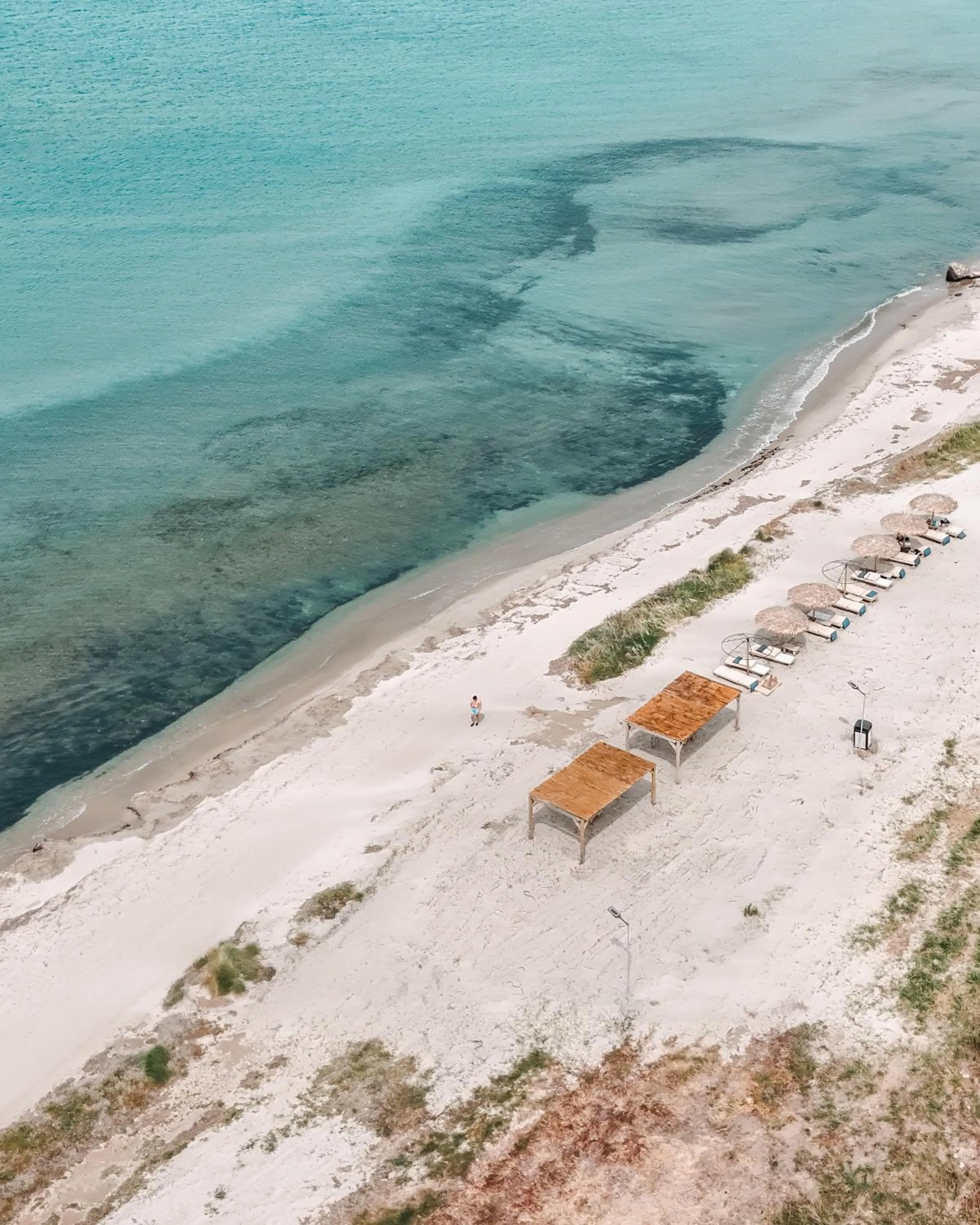 Day in TAF Villas - Beach Resort & Tesla