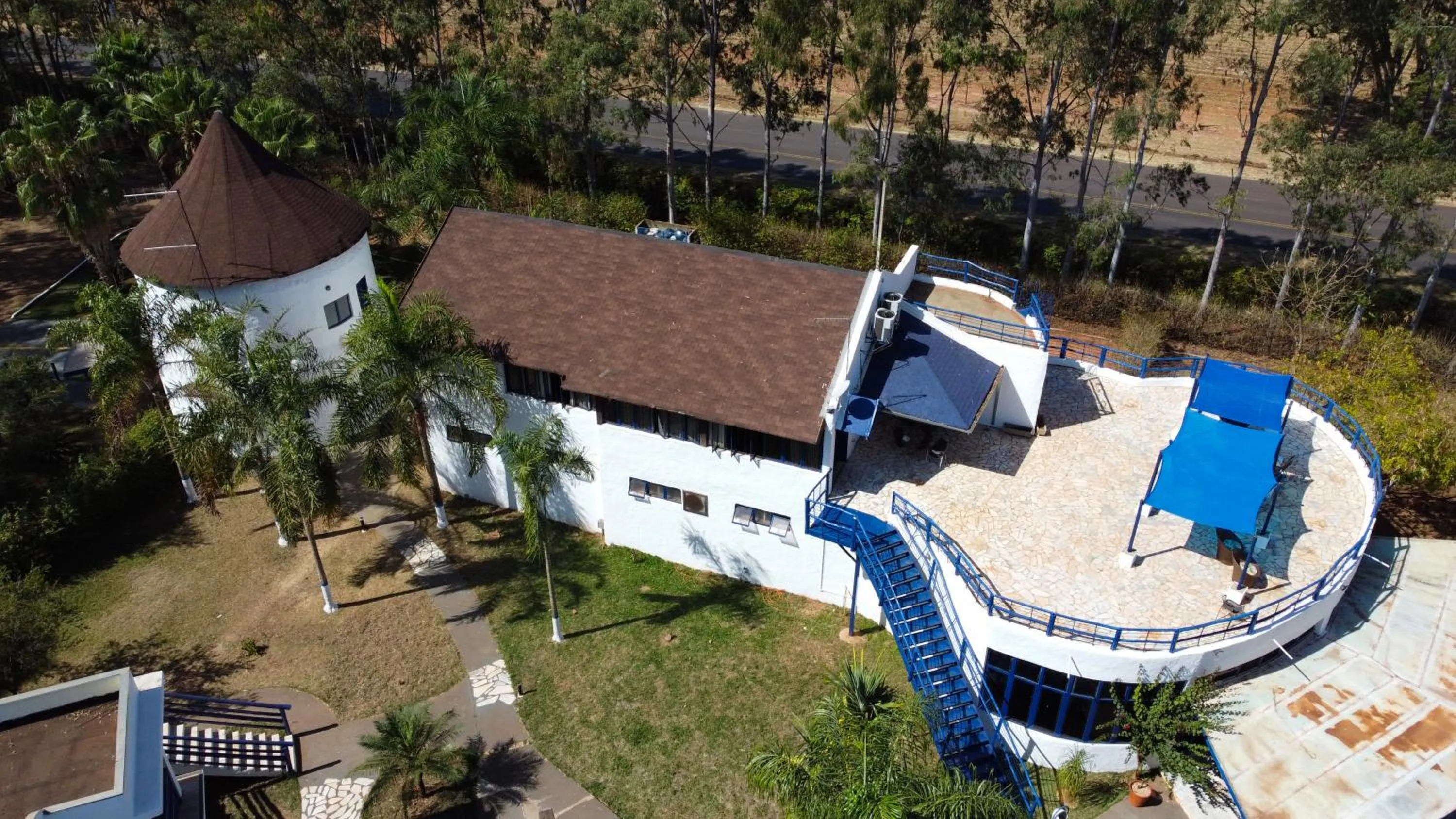 Property building in Mirante Praia Hotel