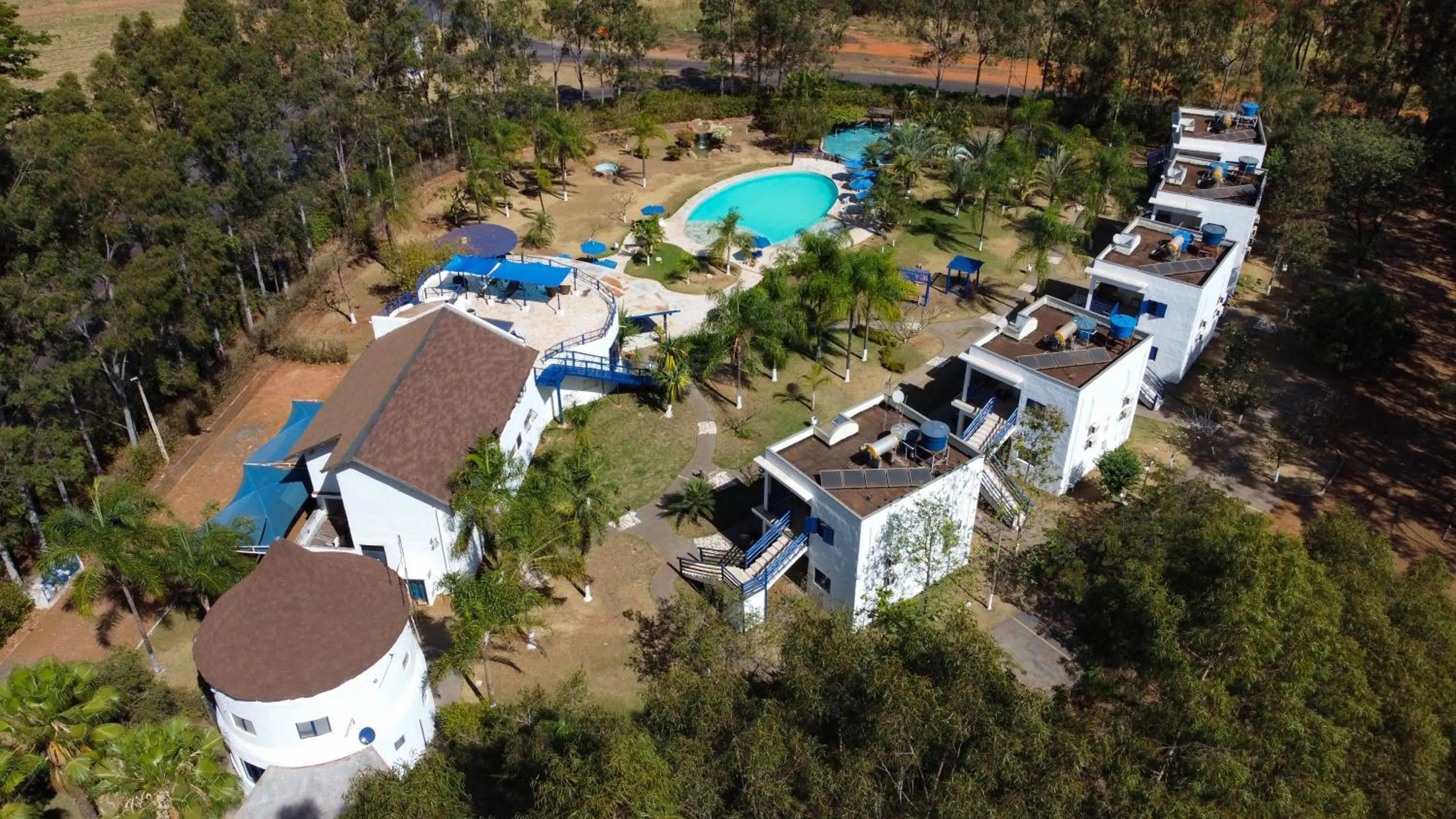 Property building in Mirante Praia Hotel