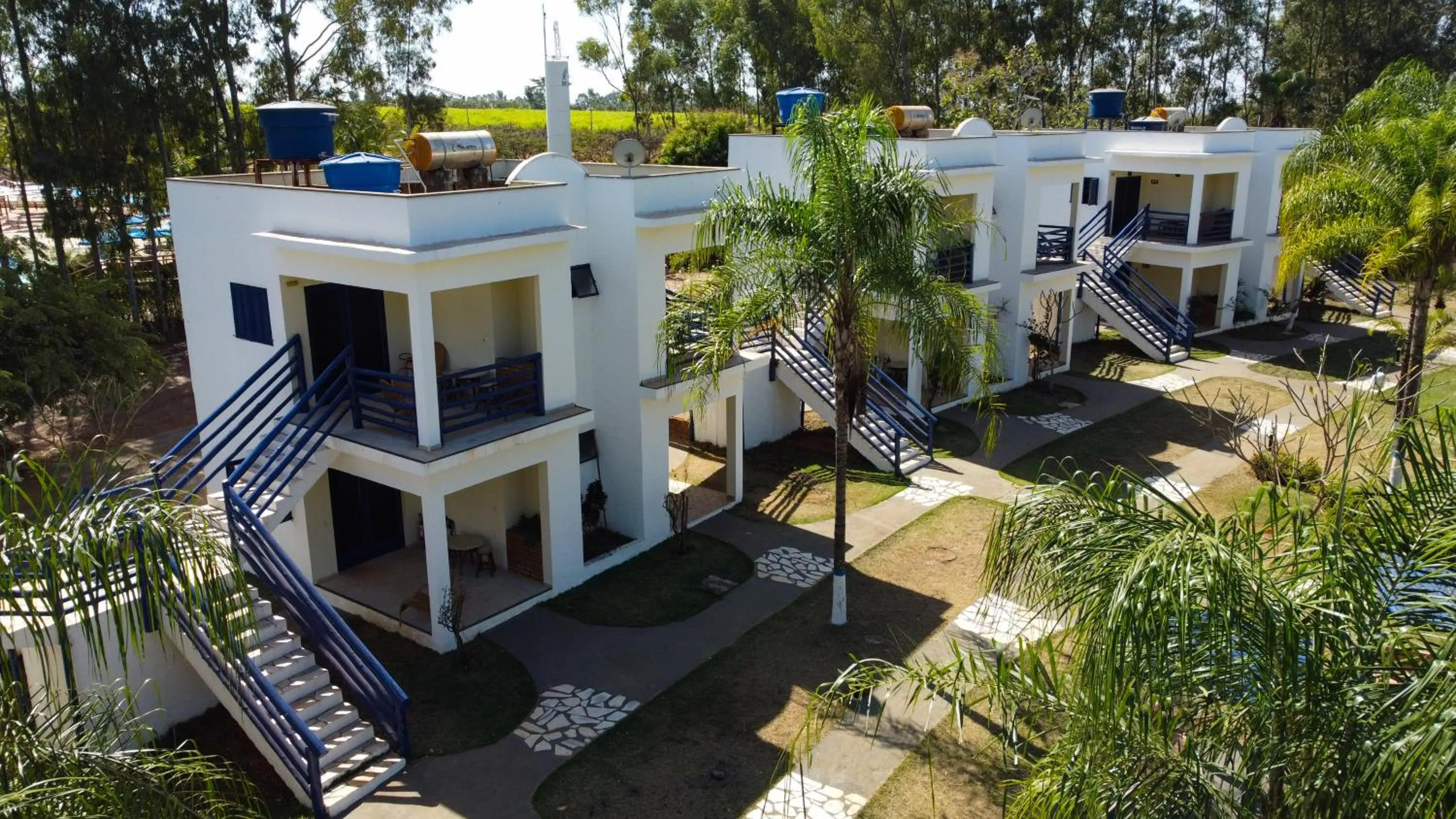 Property building in Mirante Praia Hotel