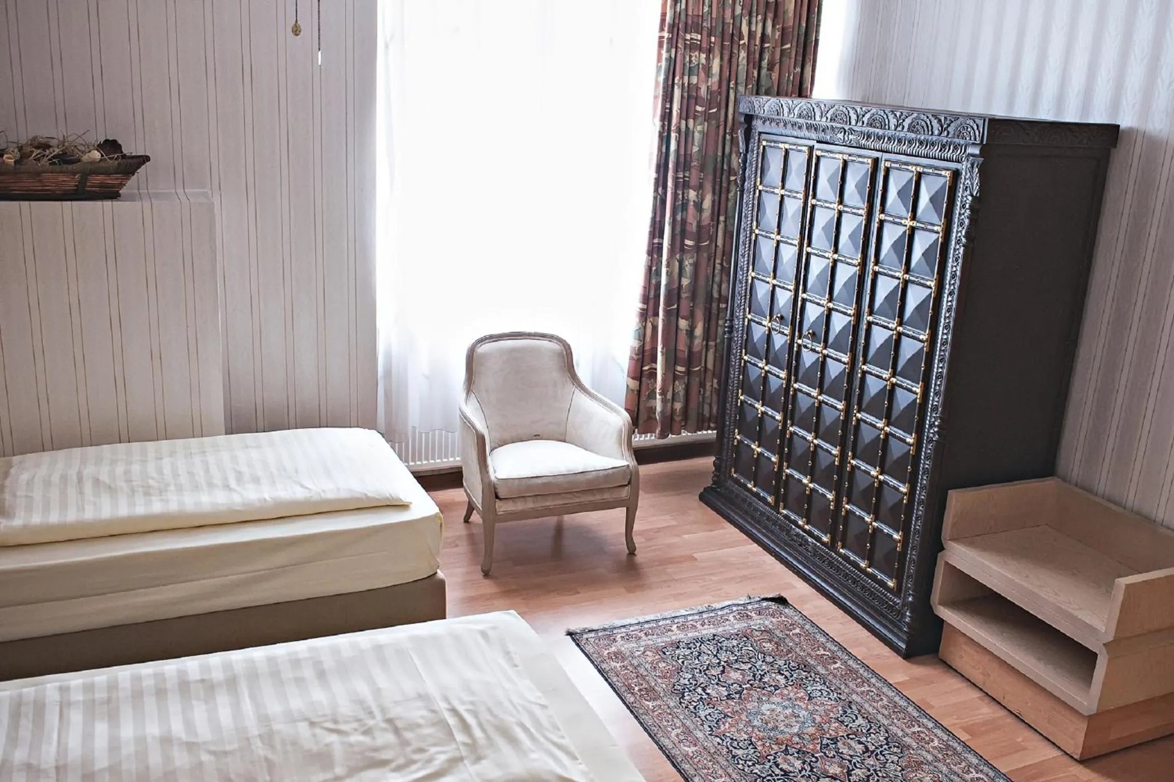 Photo of the whole room, Bed in Löwen Hotel