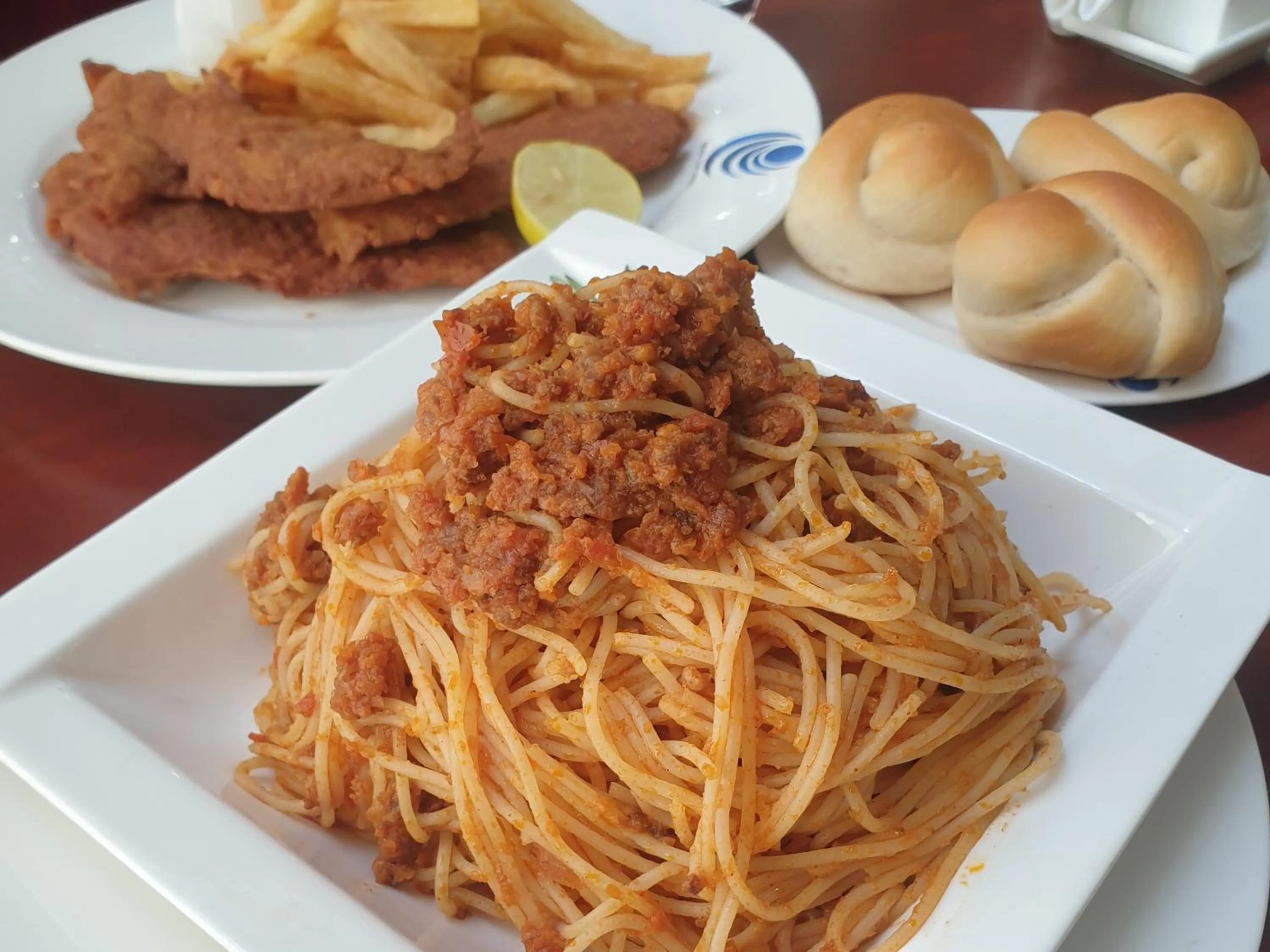 Food and drinks in Moonlight Hotel Addis Ababa